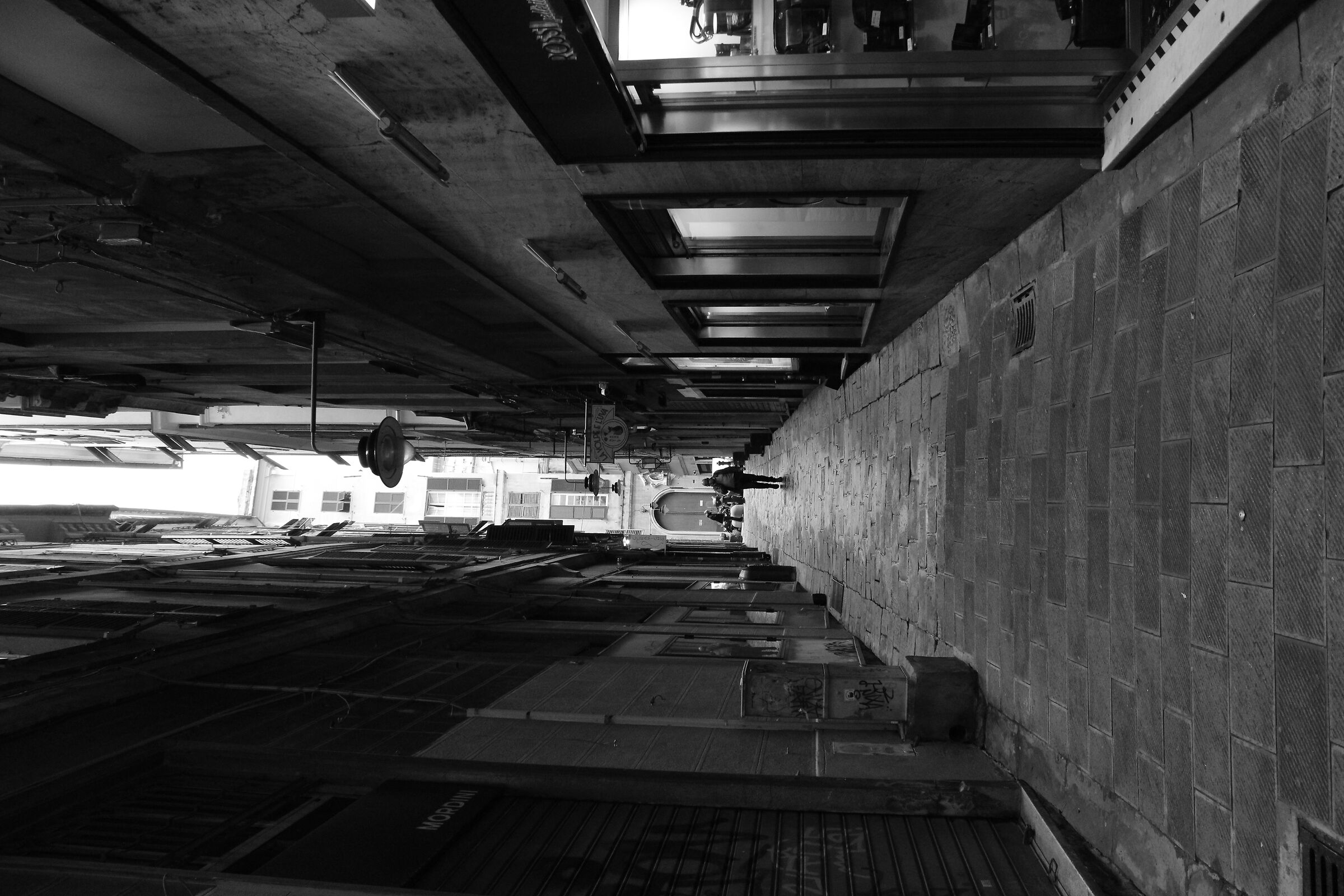 Walk through the alleys of Genoa