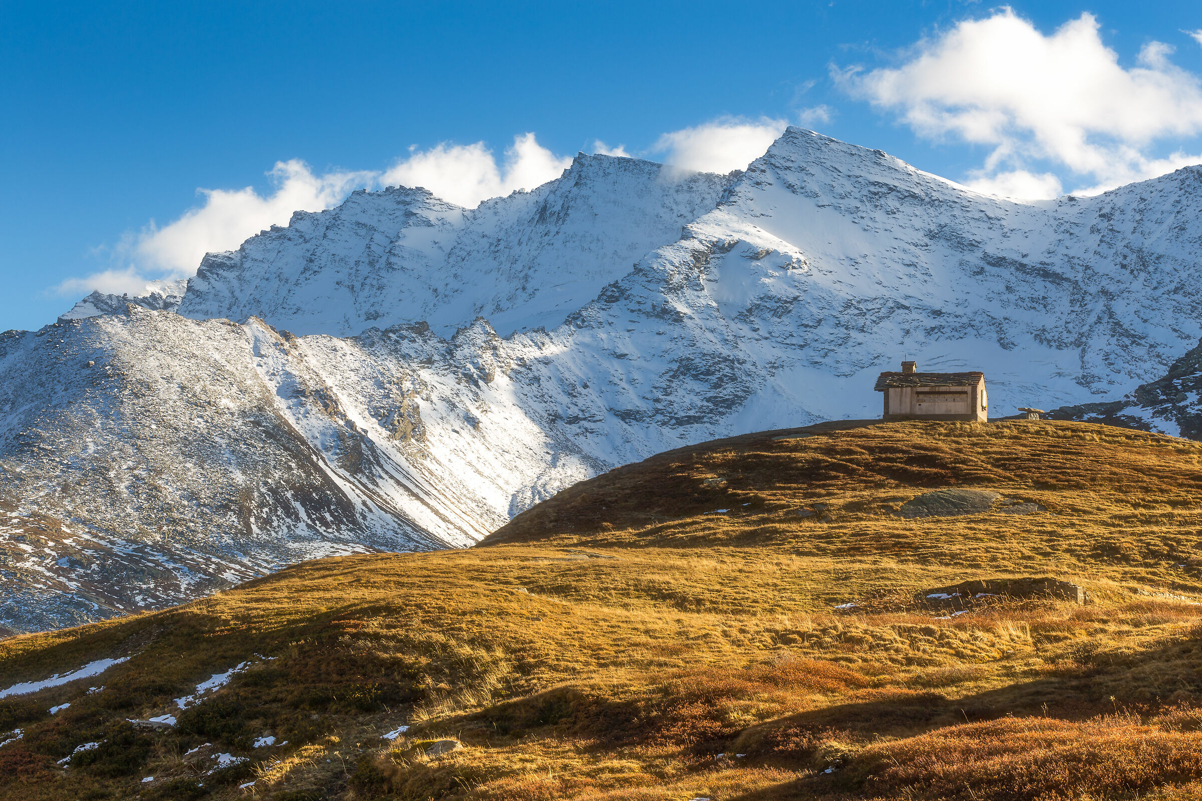 Going up to the Nivolet Hill