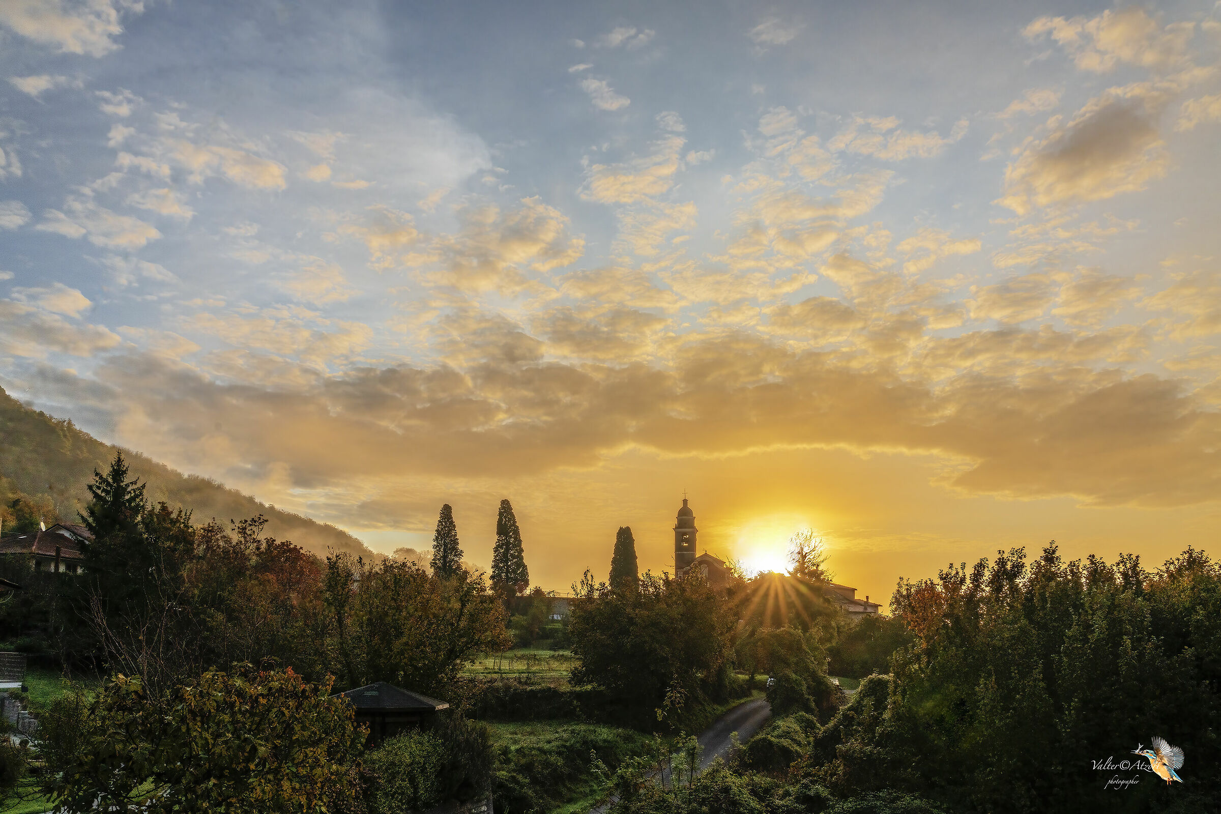 Sunrise at Villa di Tresana (MS)