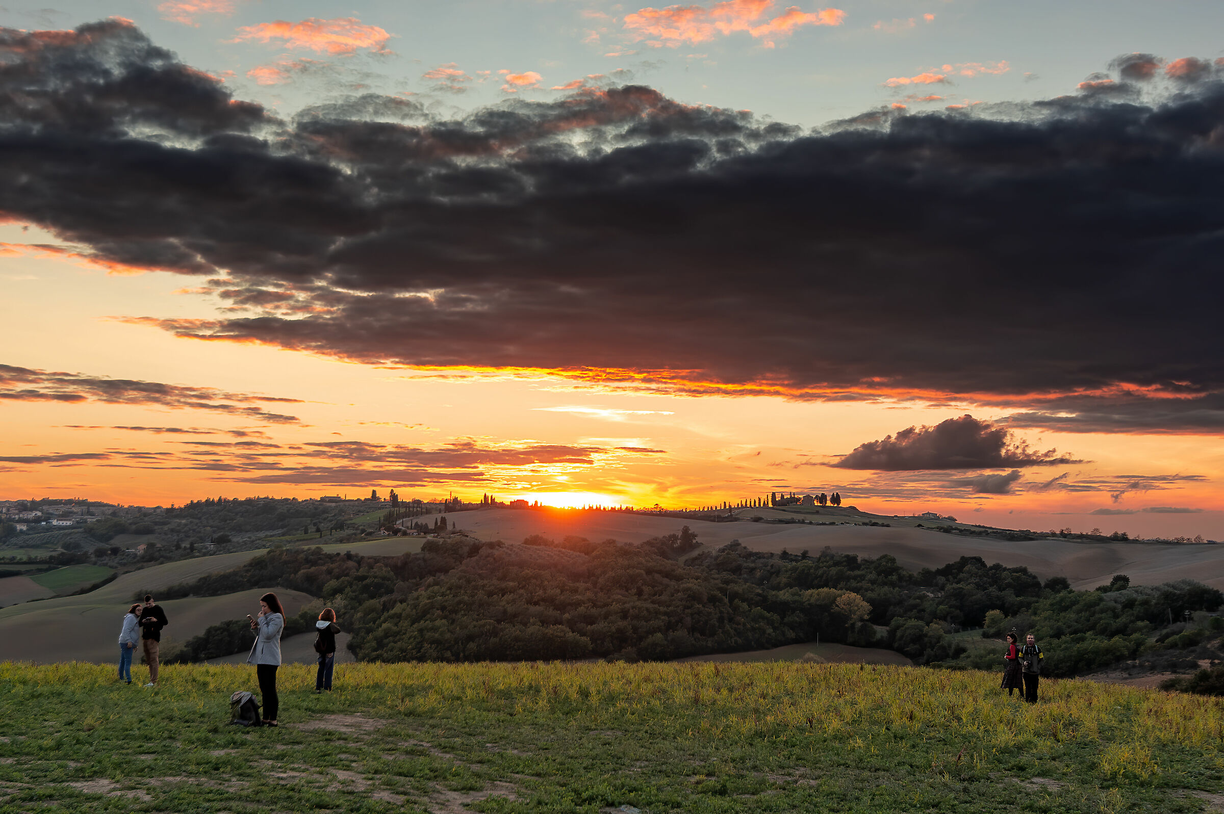 tramonto in val (d'orcia due scatti per cielo e terra)