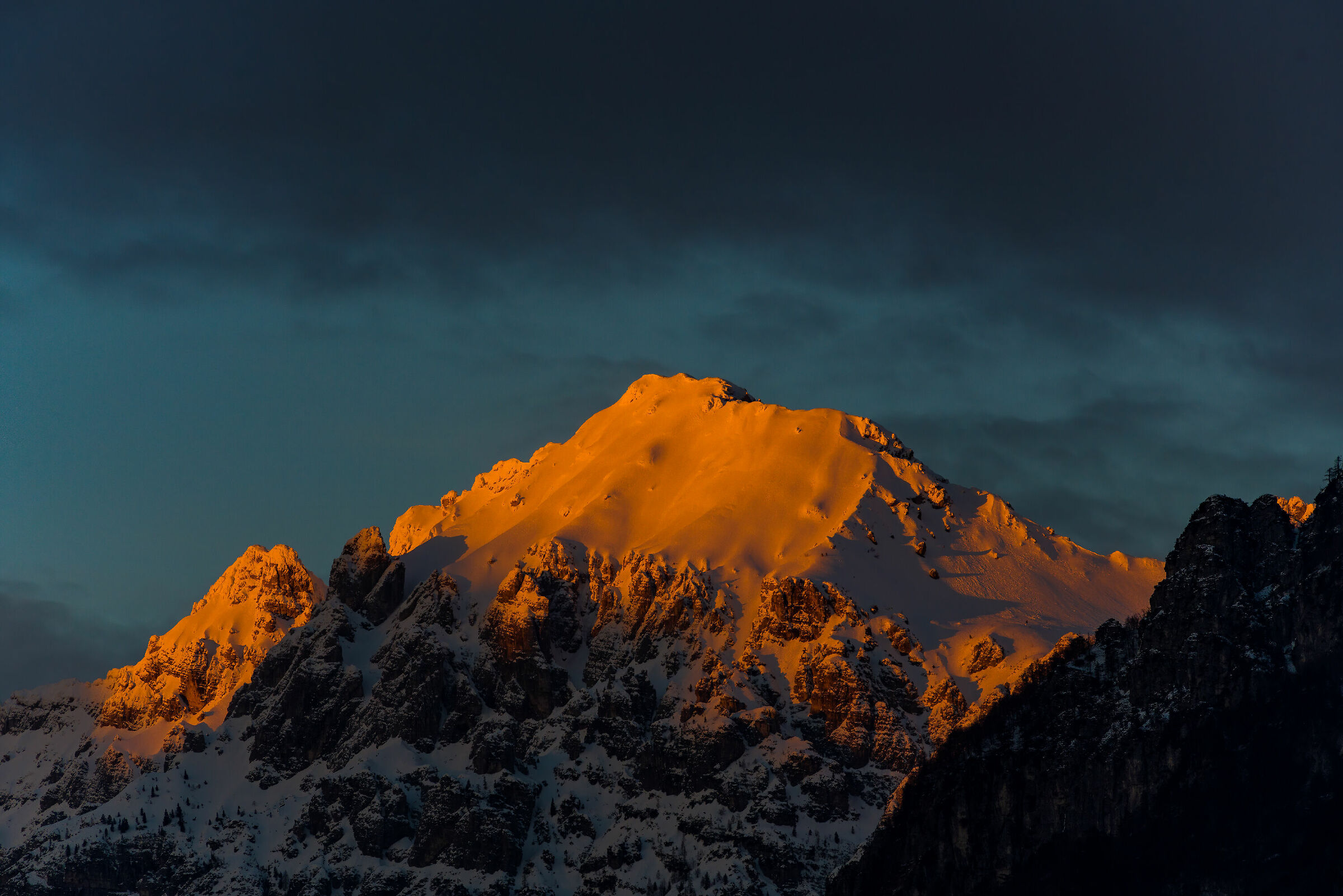 Last lights on the Carnic Alps