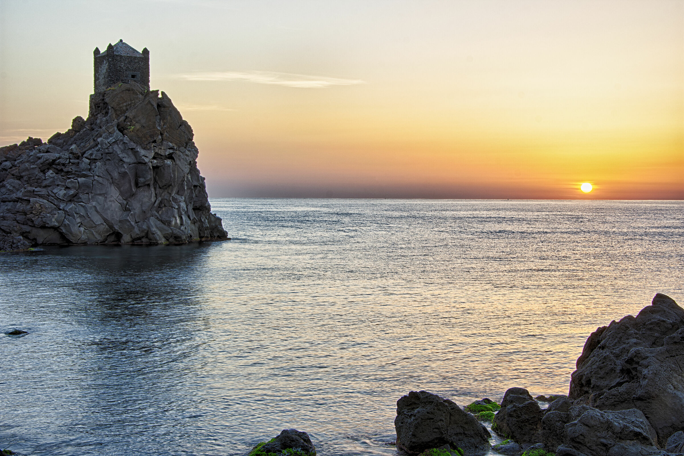 Garitta di Santa Tecla alba HDR
