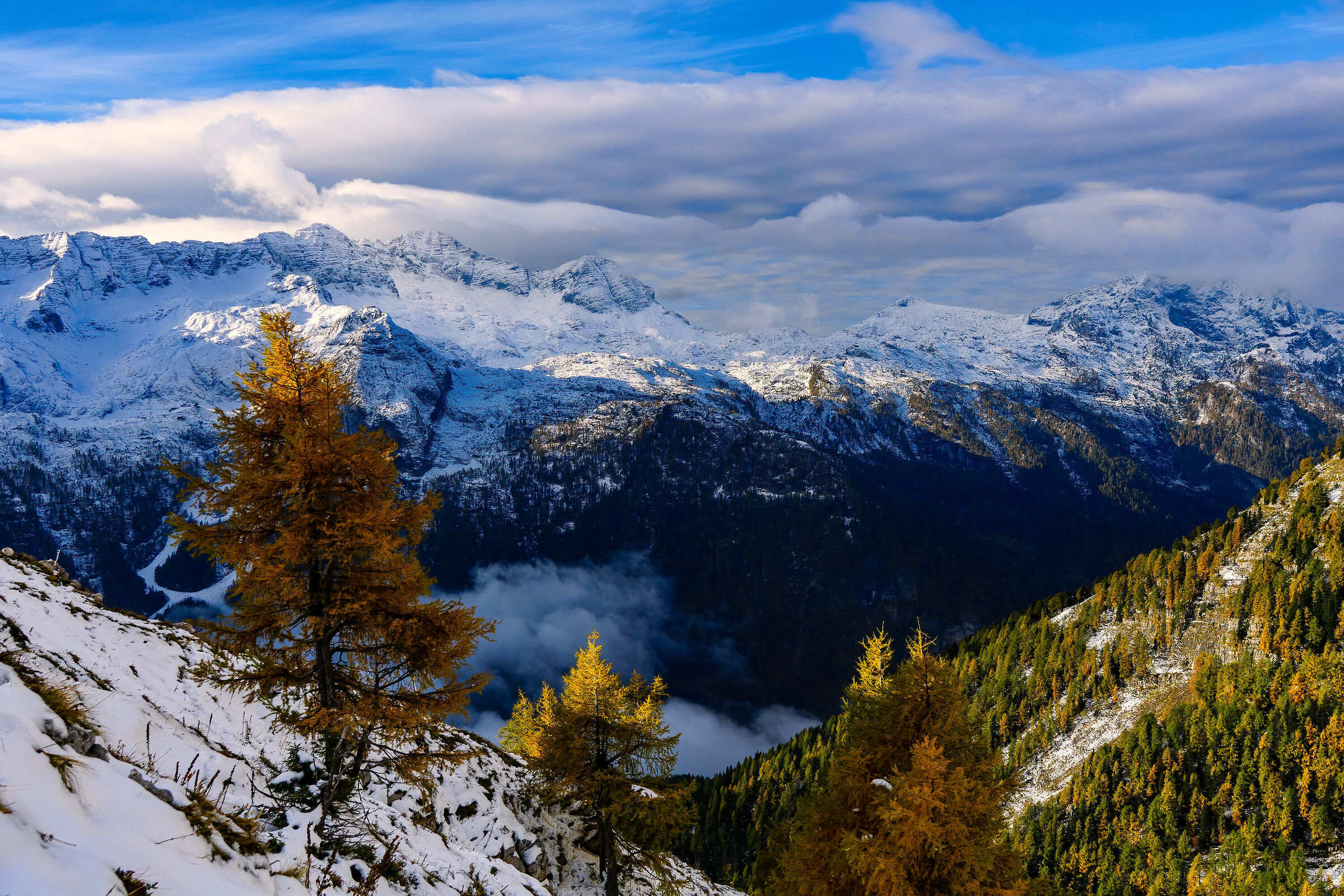 Prime nevi sul gruppo Canin alpi Giulie