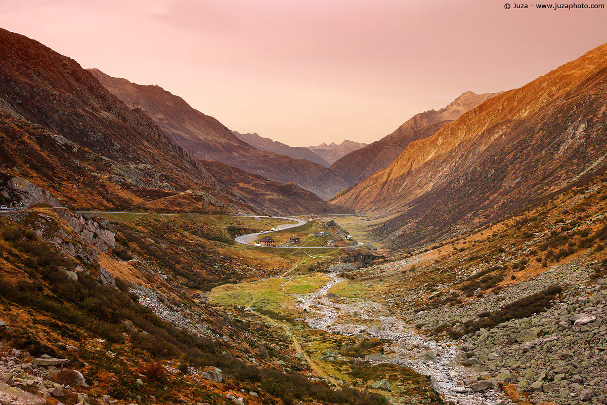 Landscape at dawn, 008605