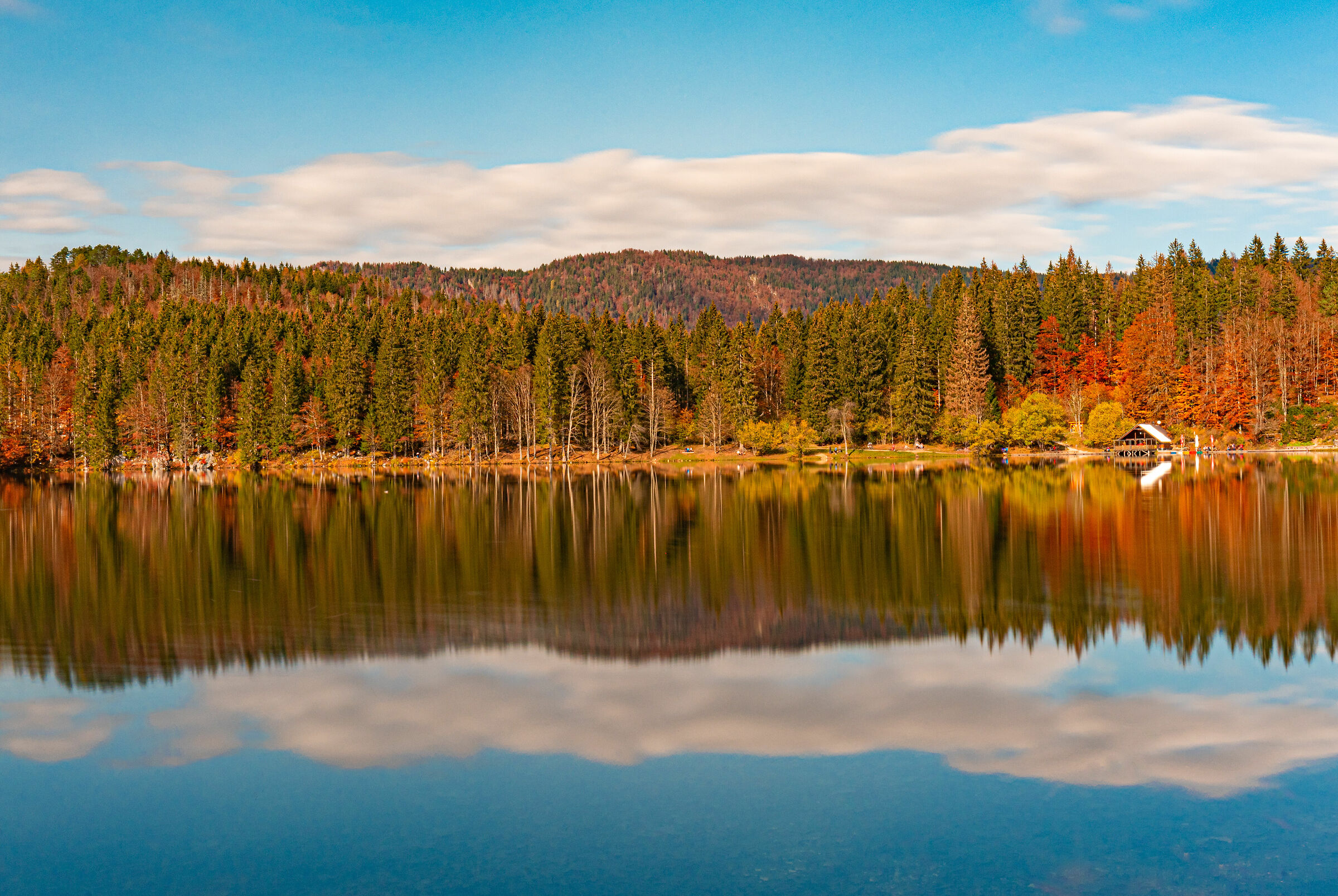 Lago inferiore di Fusine