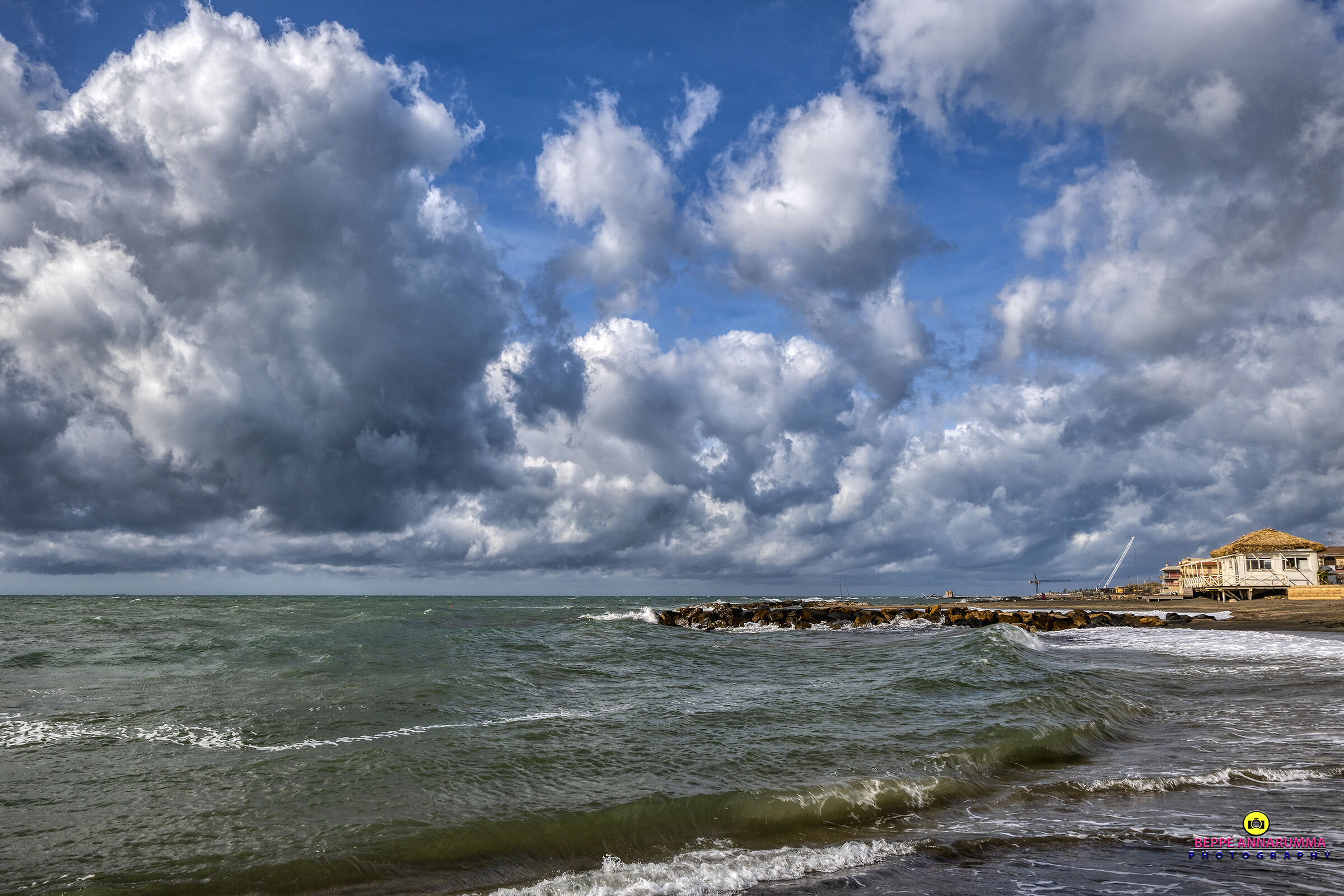 Burrasca in corso a Ladispoli