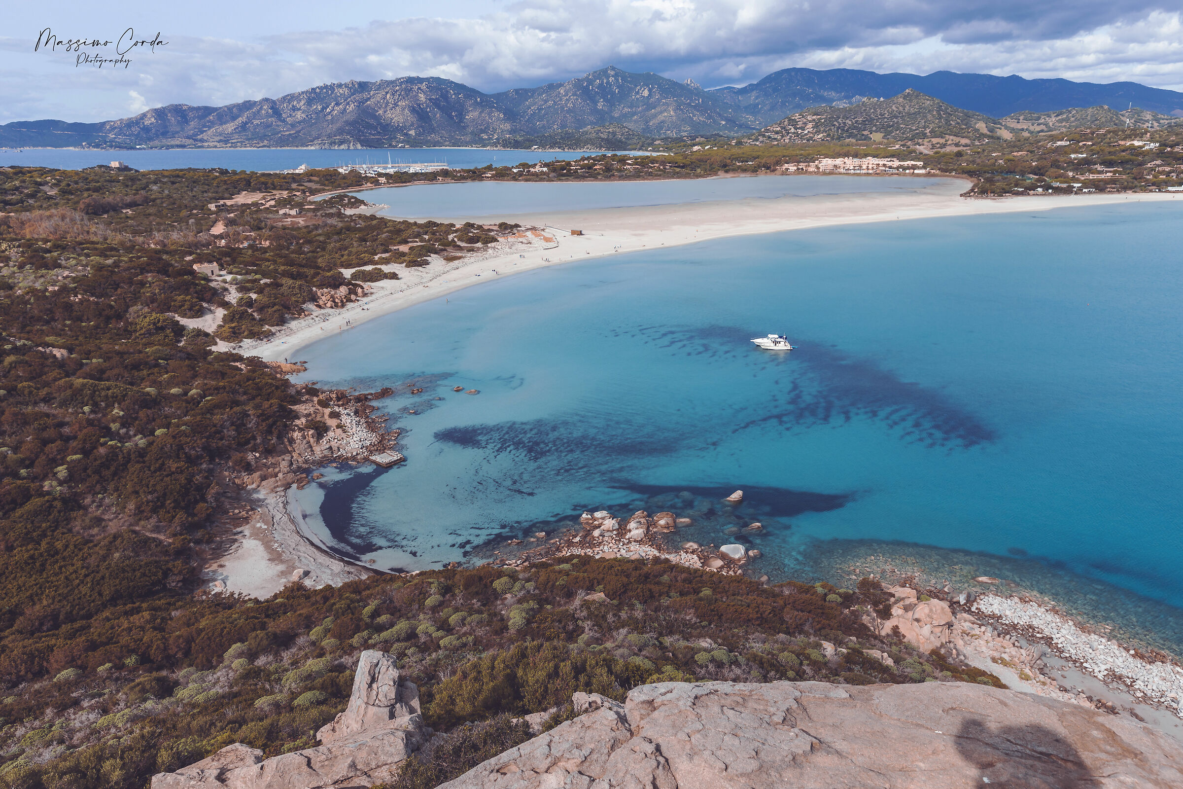 Spiaggia di Porto Giunco