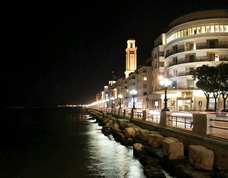 Bari by night