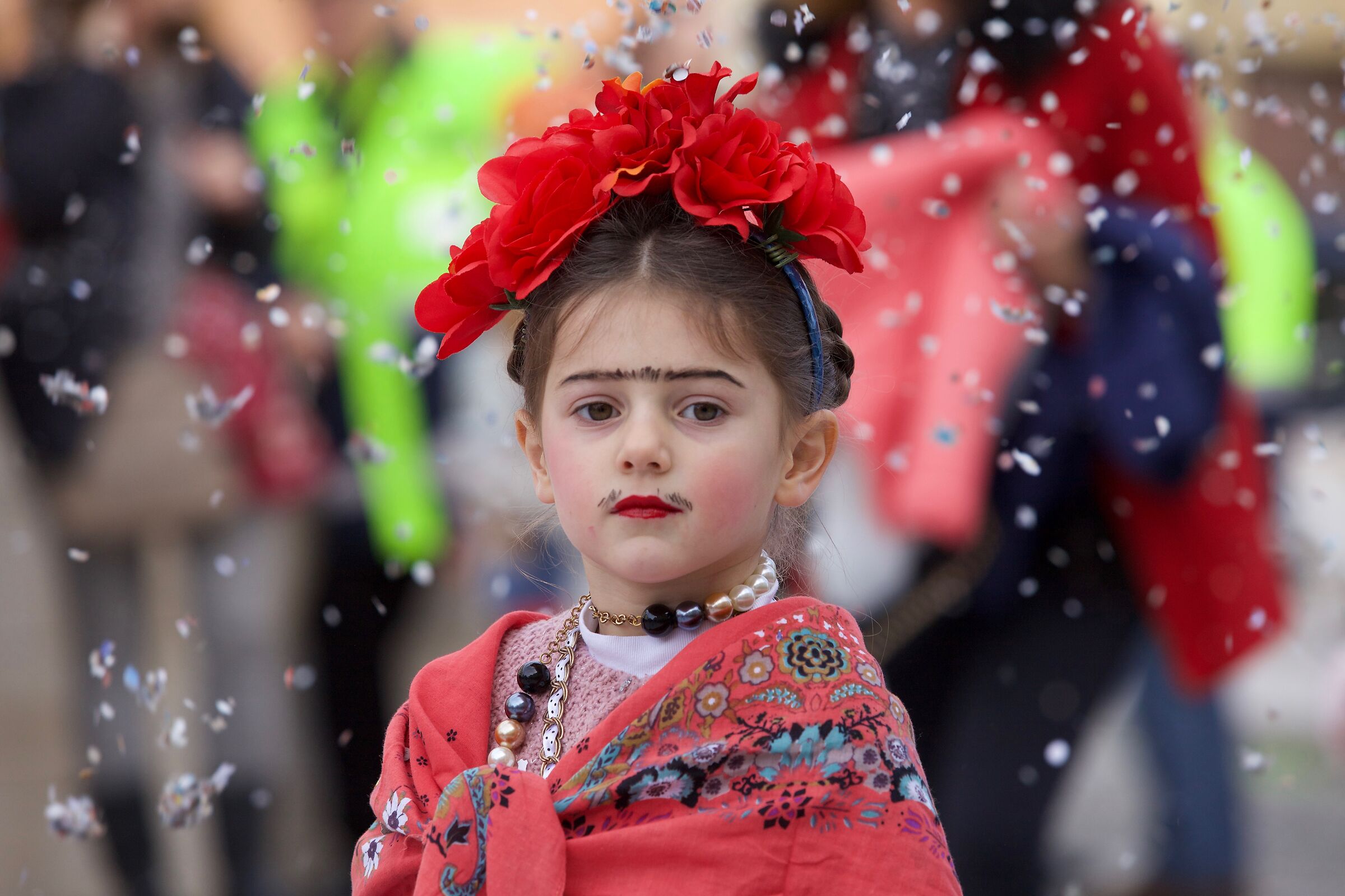 Una pioggia di coriandoli.
