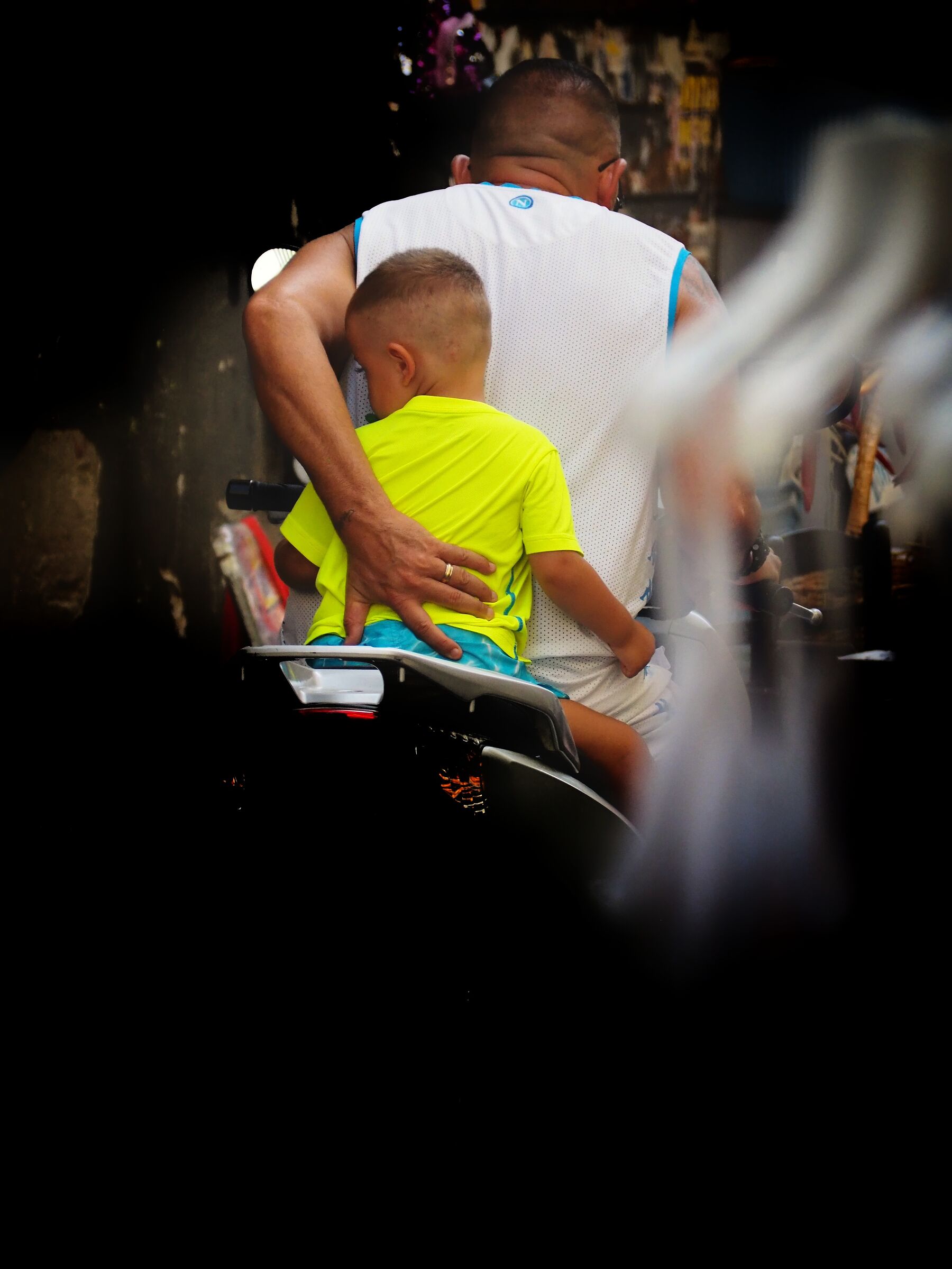 Mani salde e protettive