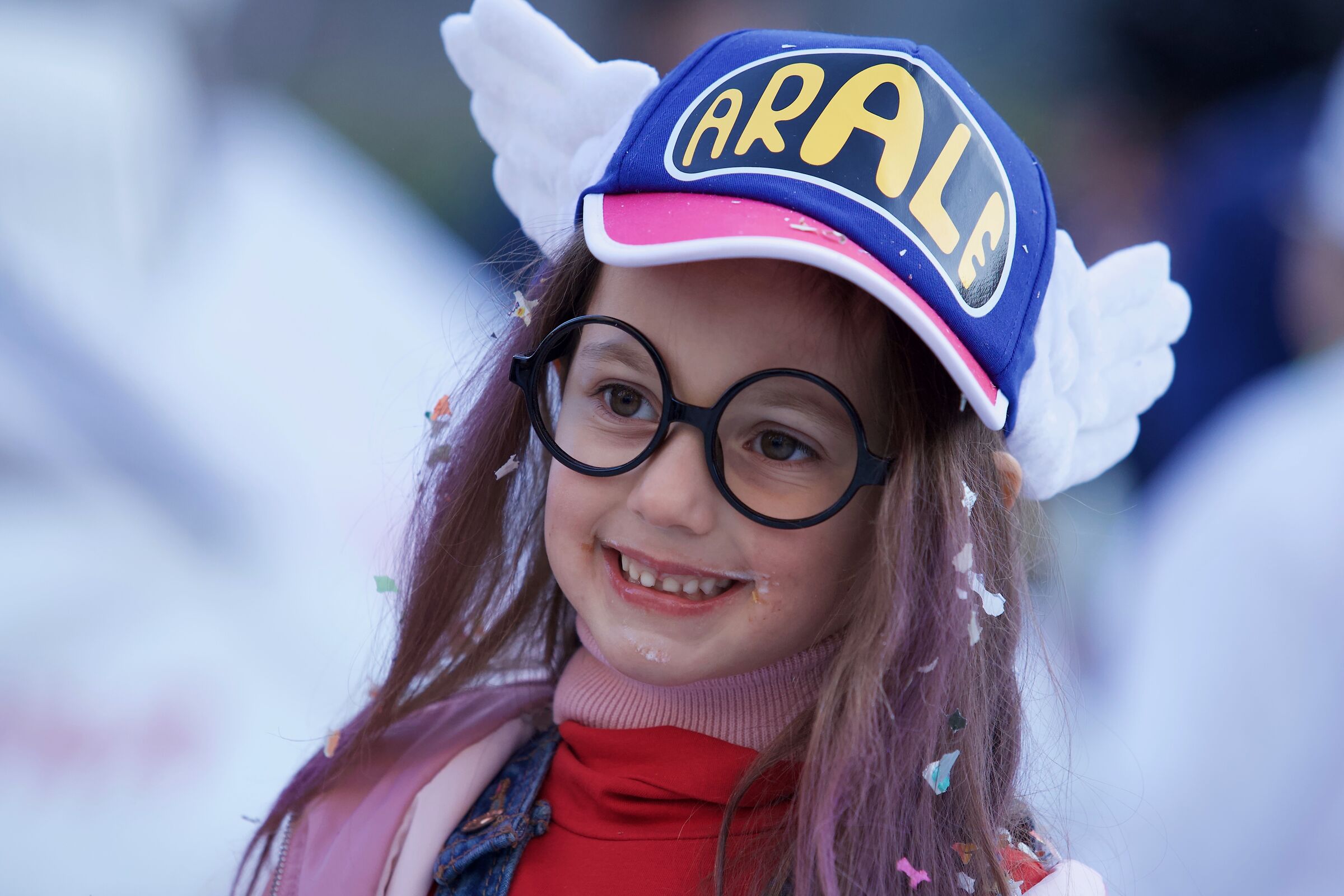 Sorriso e bocca sporca.