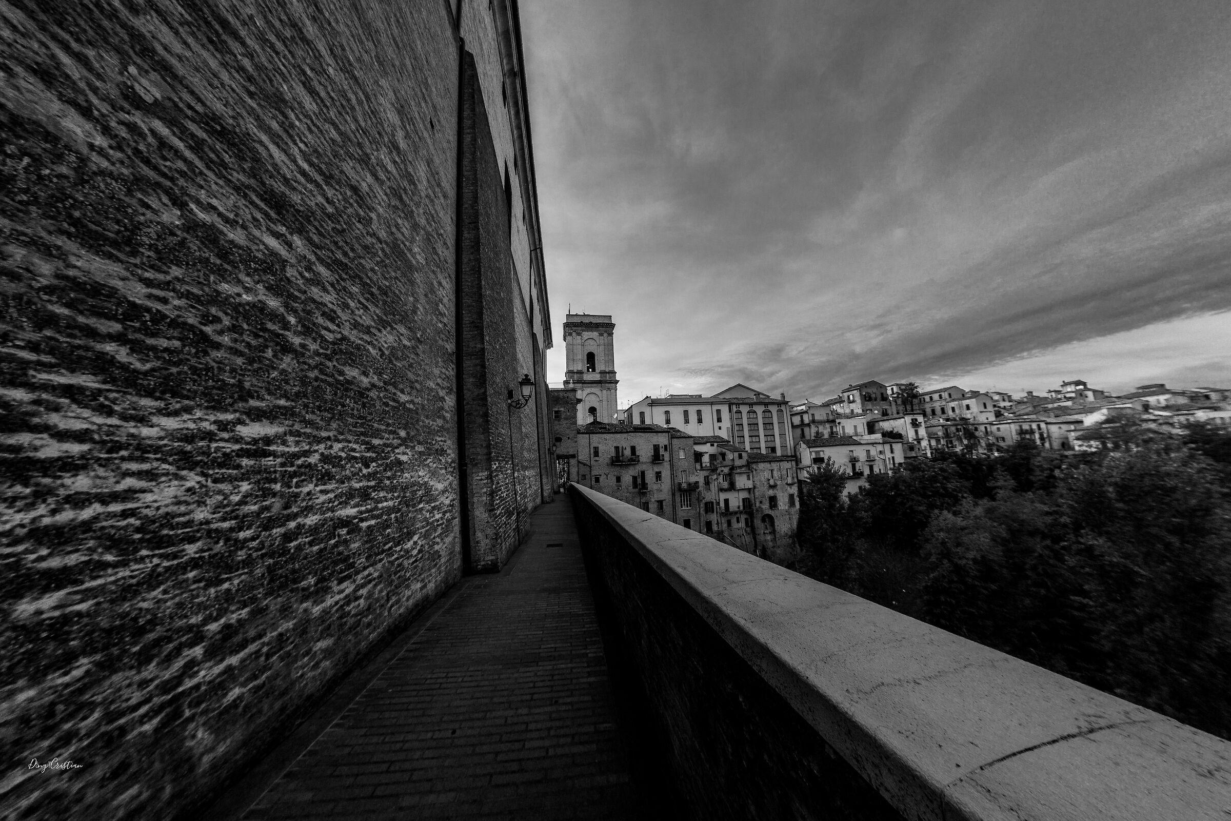 Ponte Diocleziano, campanile Lanciano