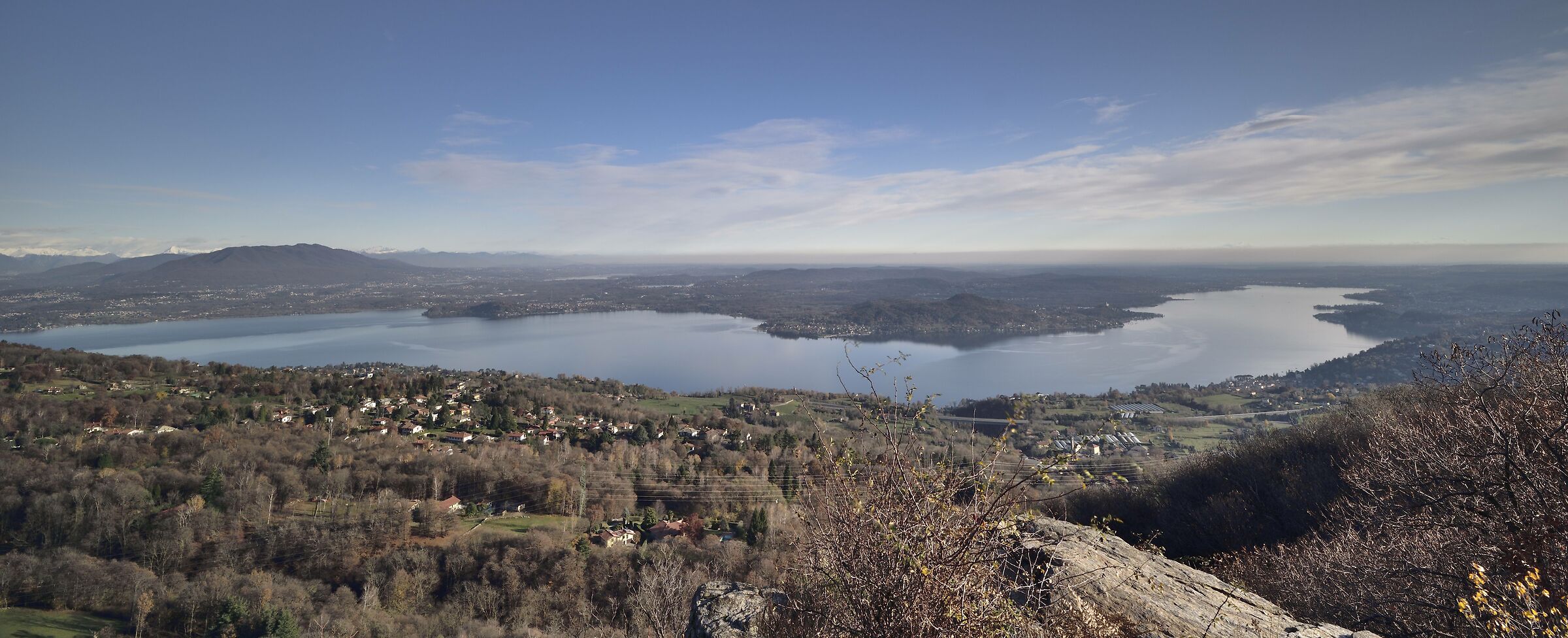 Lago Maggiore dal Sass dal Pizz m770