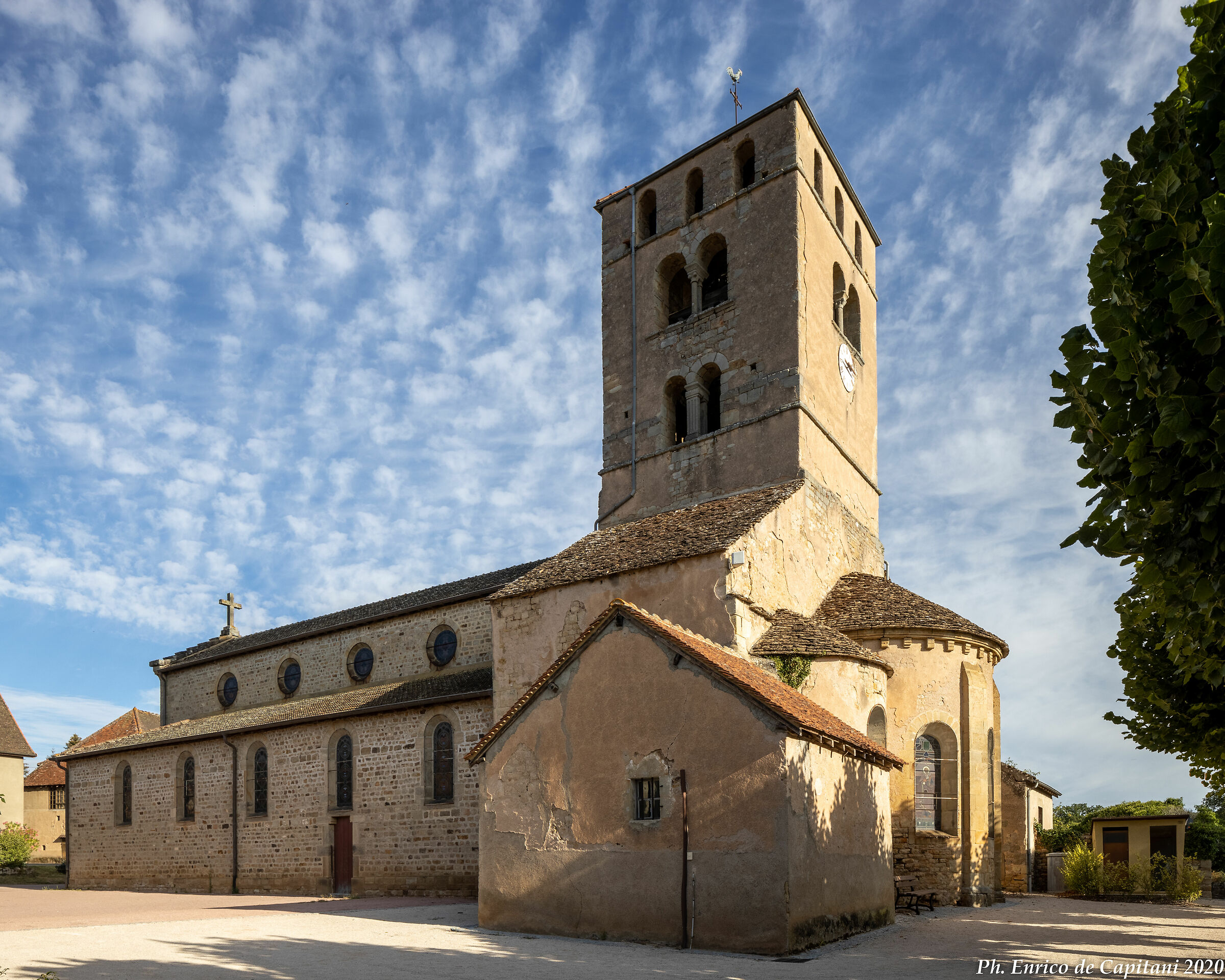 La chiesa romanica di Saint-André-le_Desert