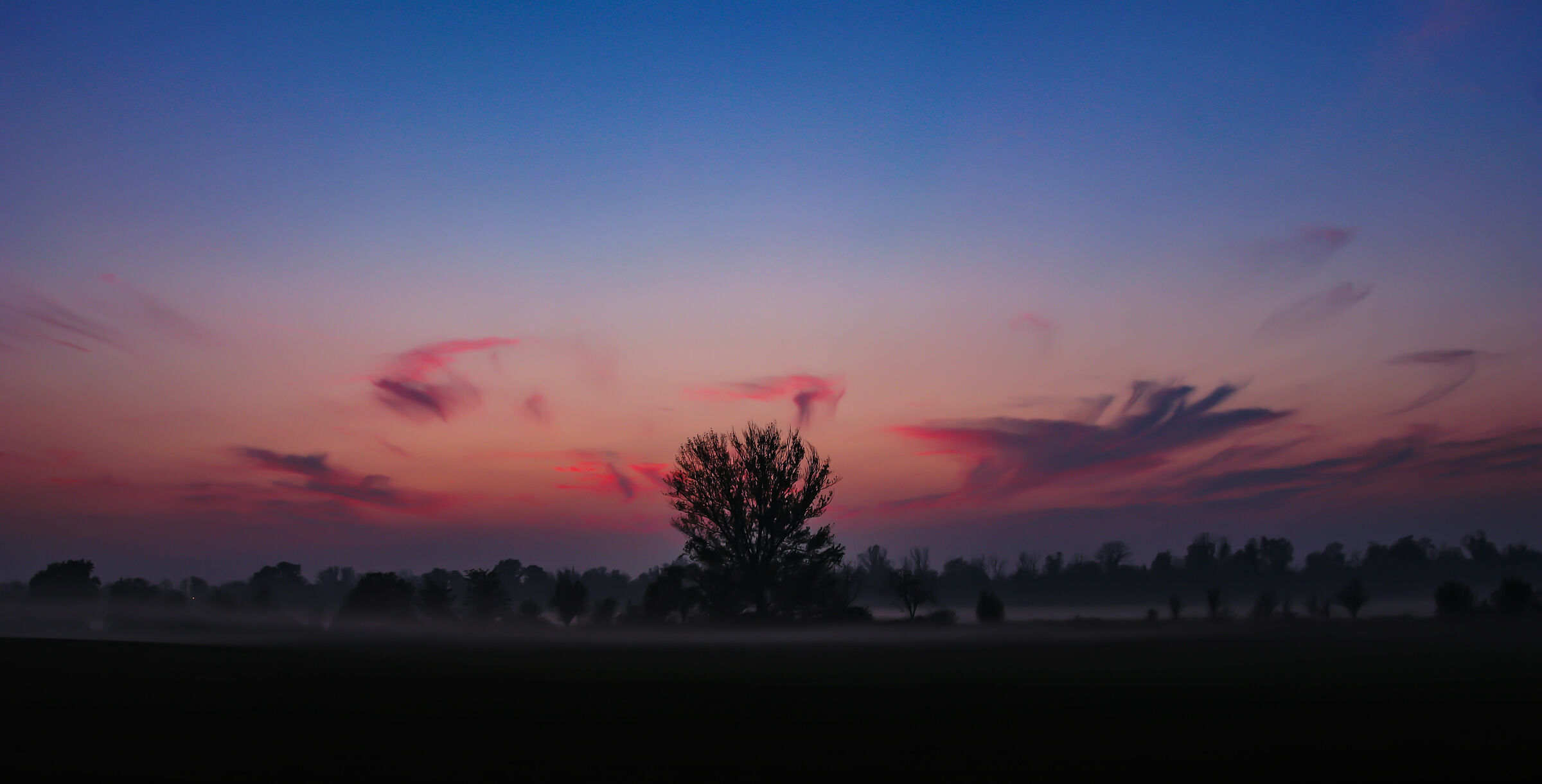 Tramonto autunnale in pianura Padana