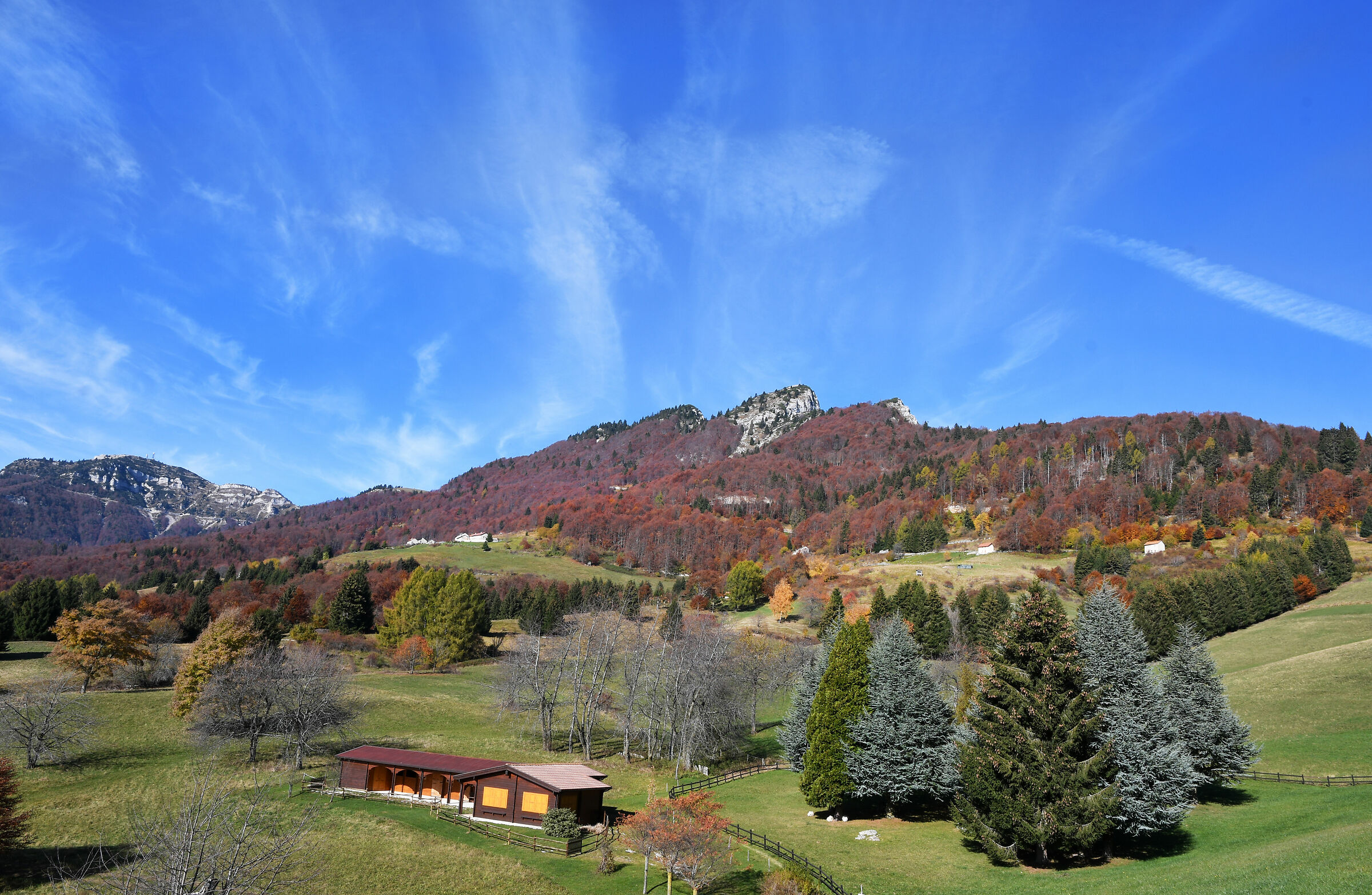 Tonezza del Cimone e l'autunno