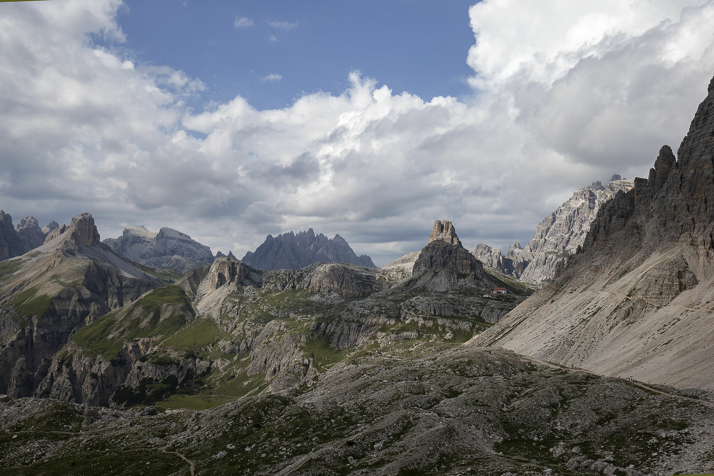 On the way to the Locatelli hut