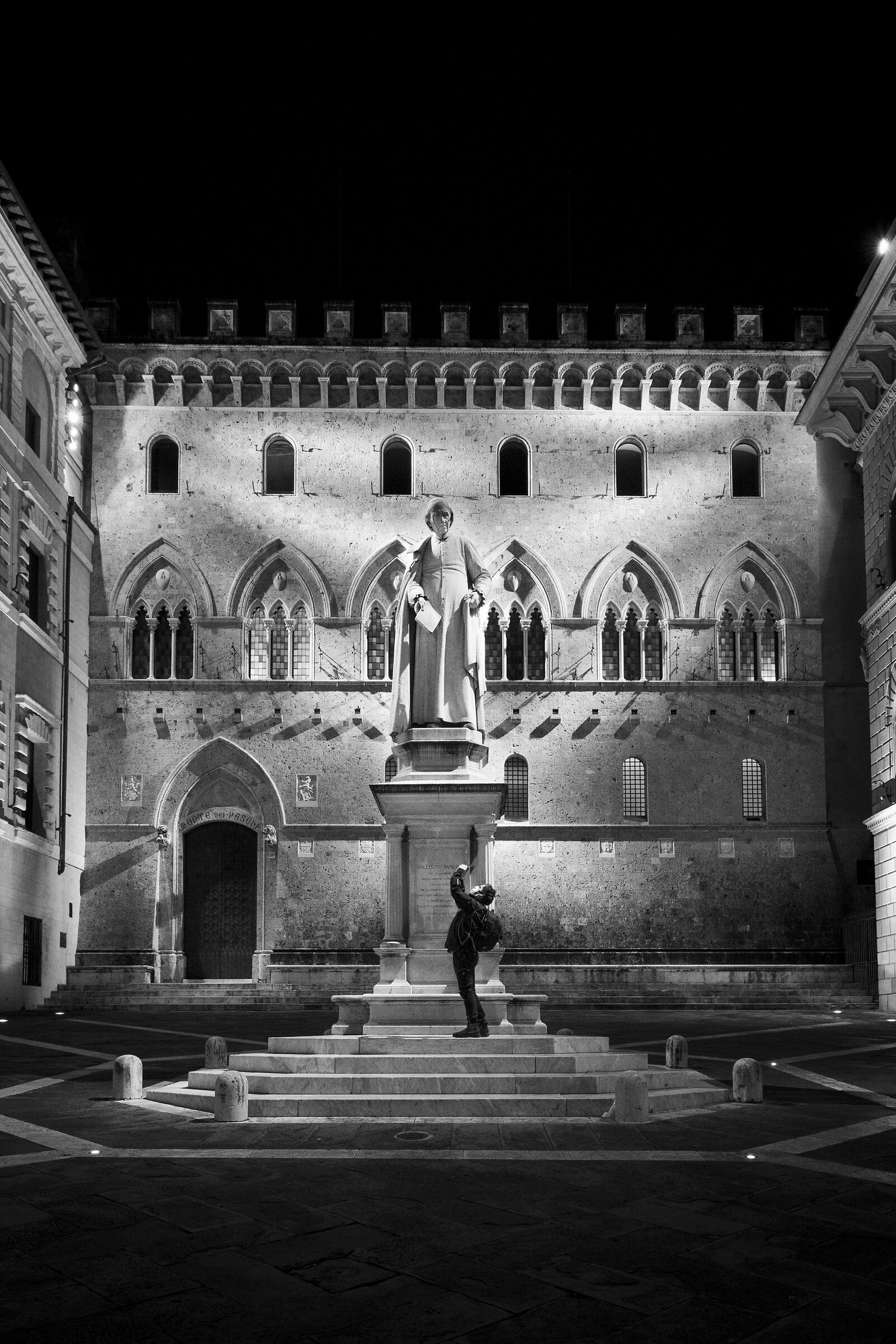 Sallustio donaci le cambiali per la prossima fotocamera