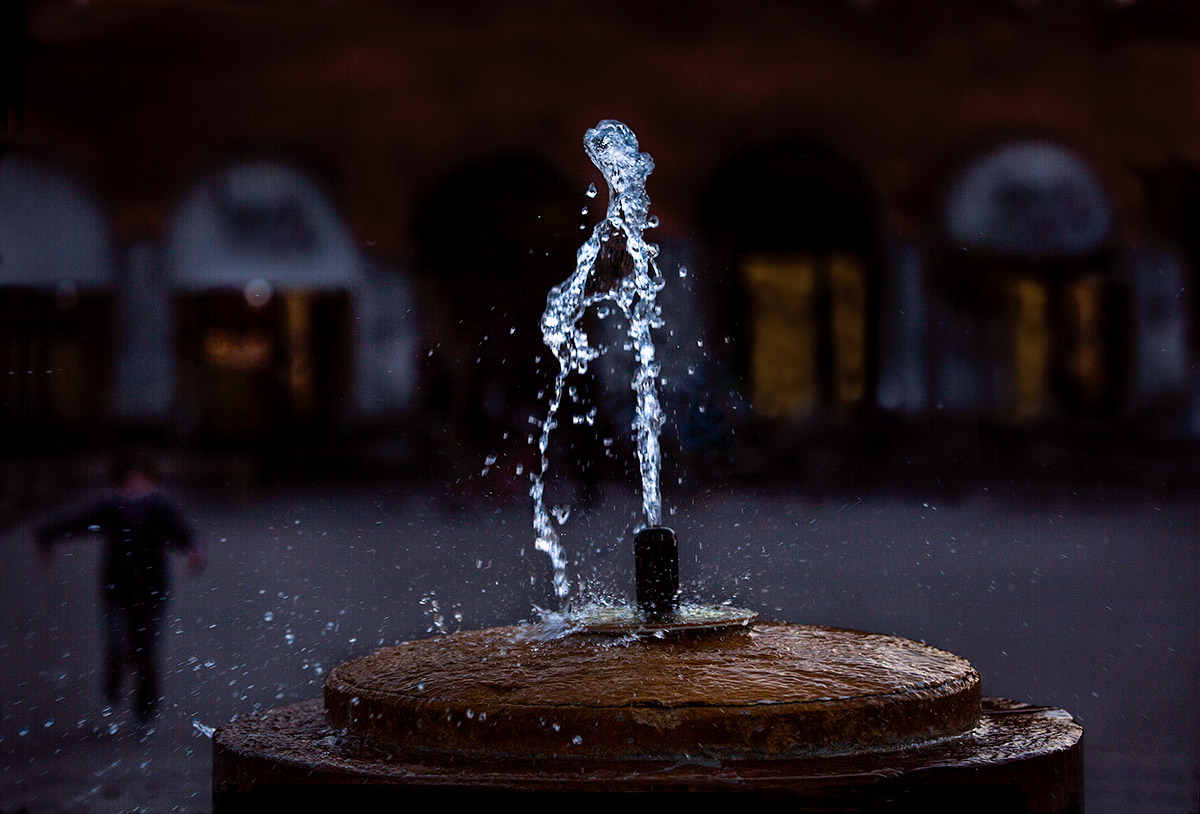 Tresigallo metaphysical city.