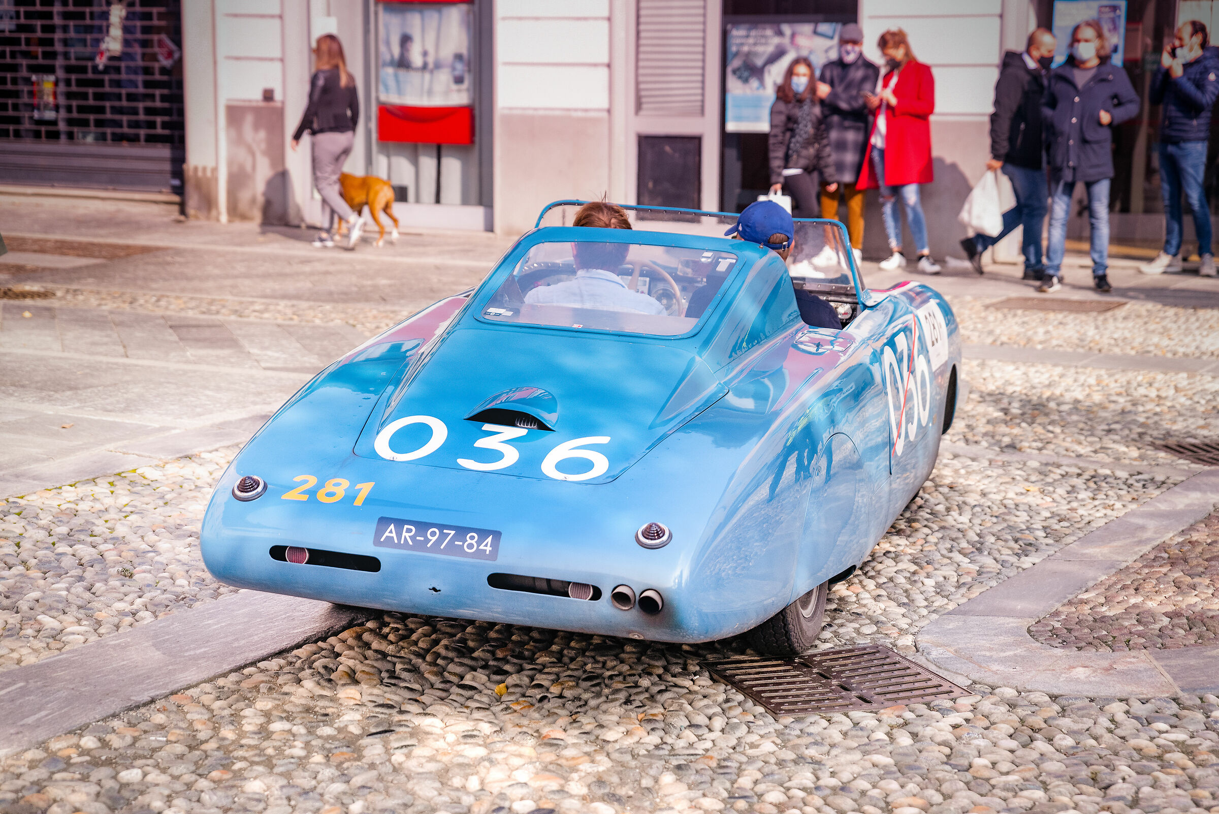 #281 autobleu 750 - 1954