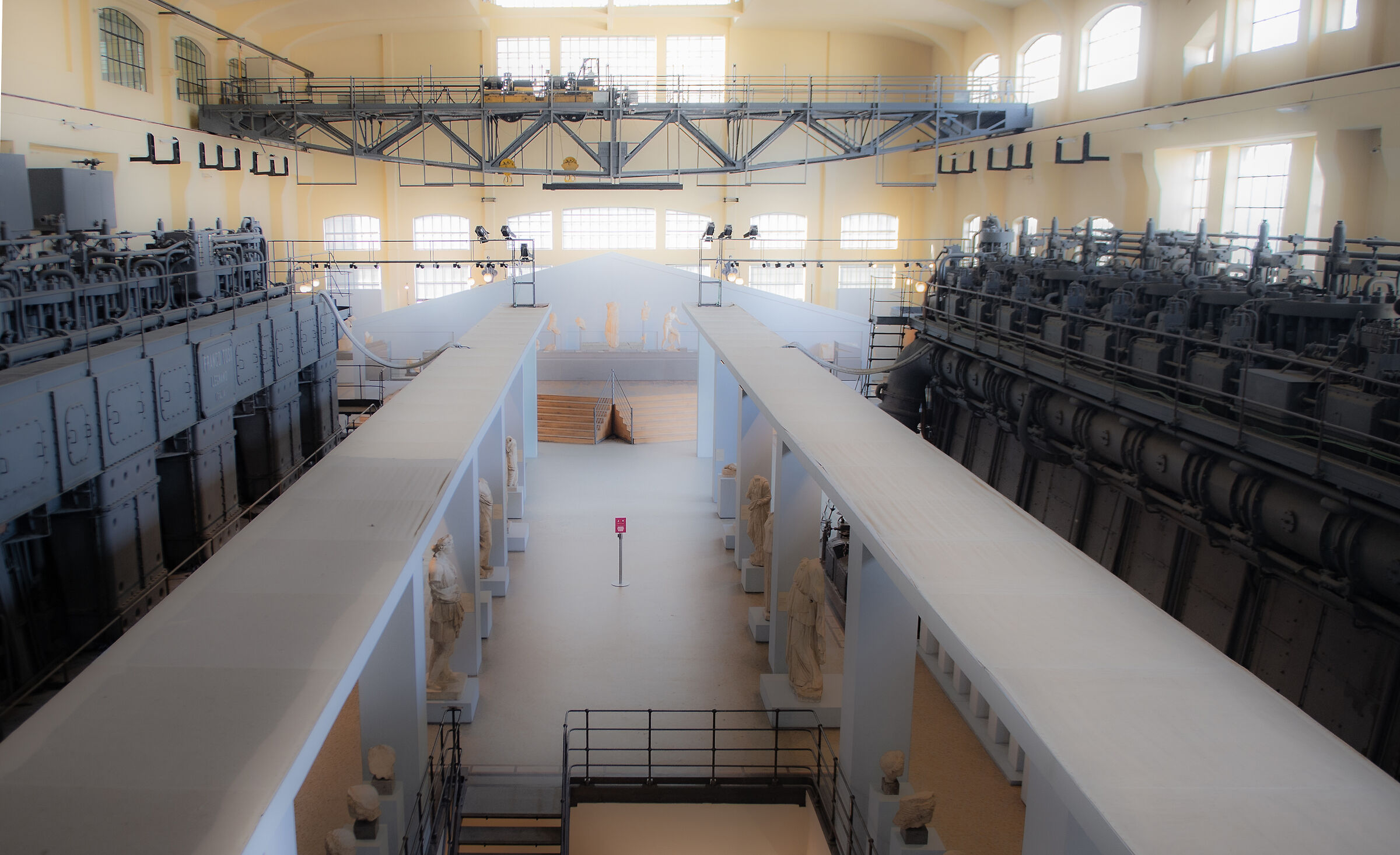 Central Mantemartini Iron and Marble