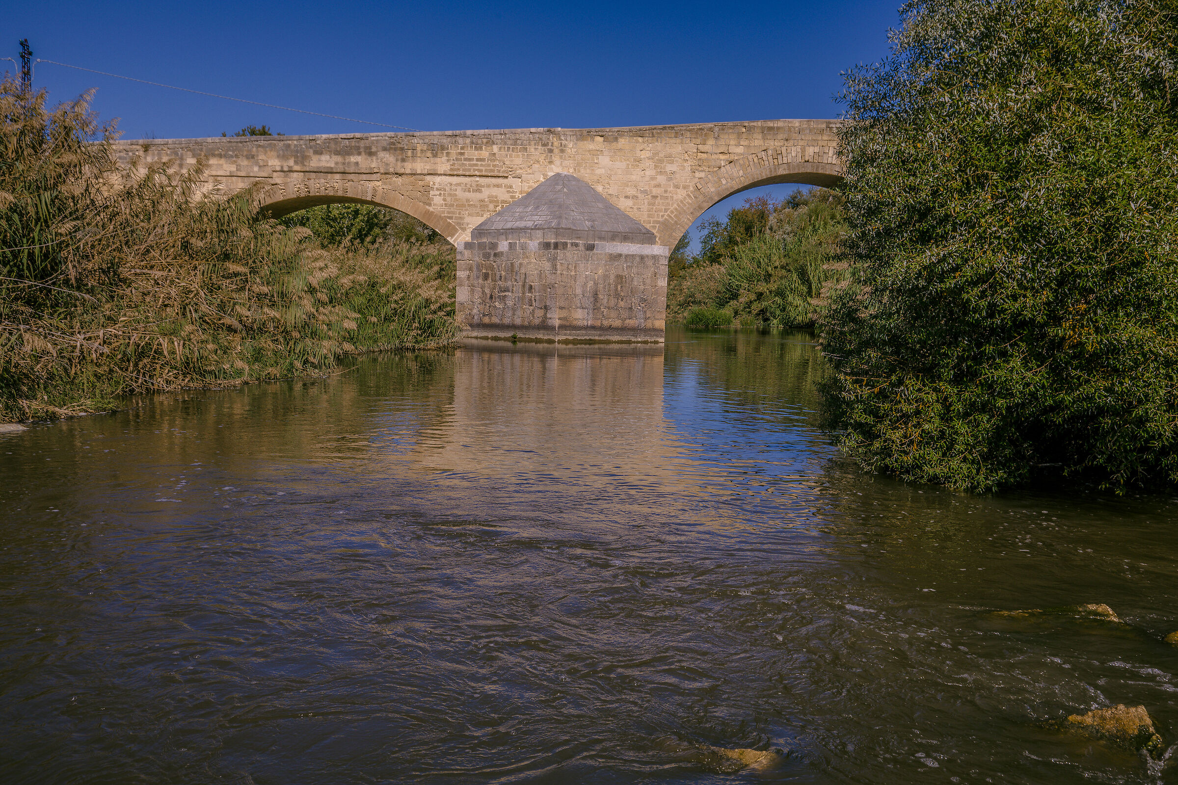 ROMAN BRIDGE ON THE RIVER AUFIDUS