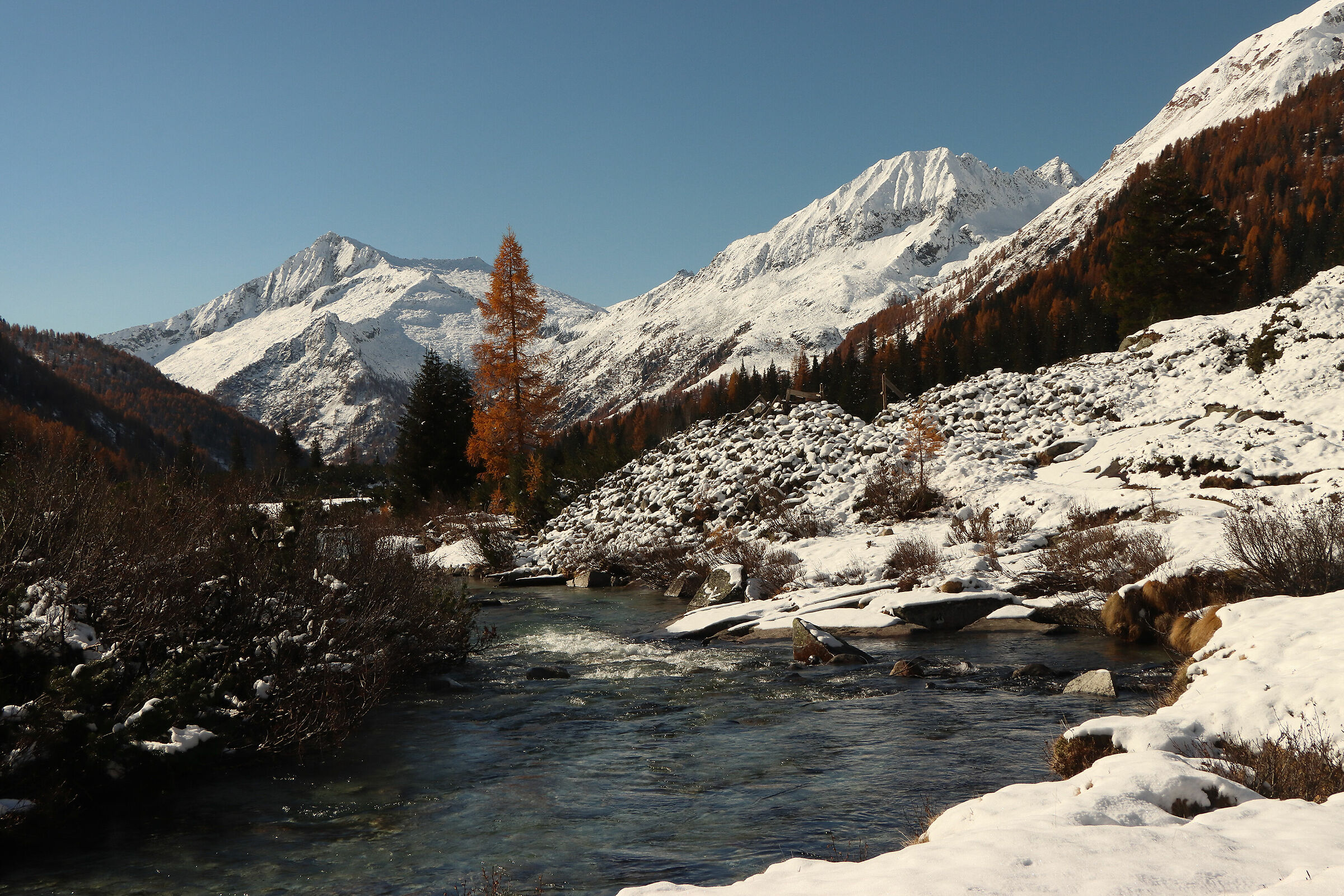 V A L  -  F U M O    19