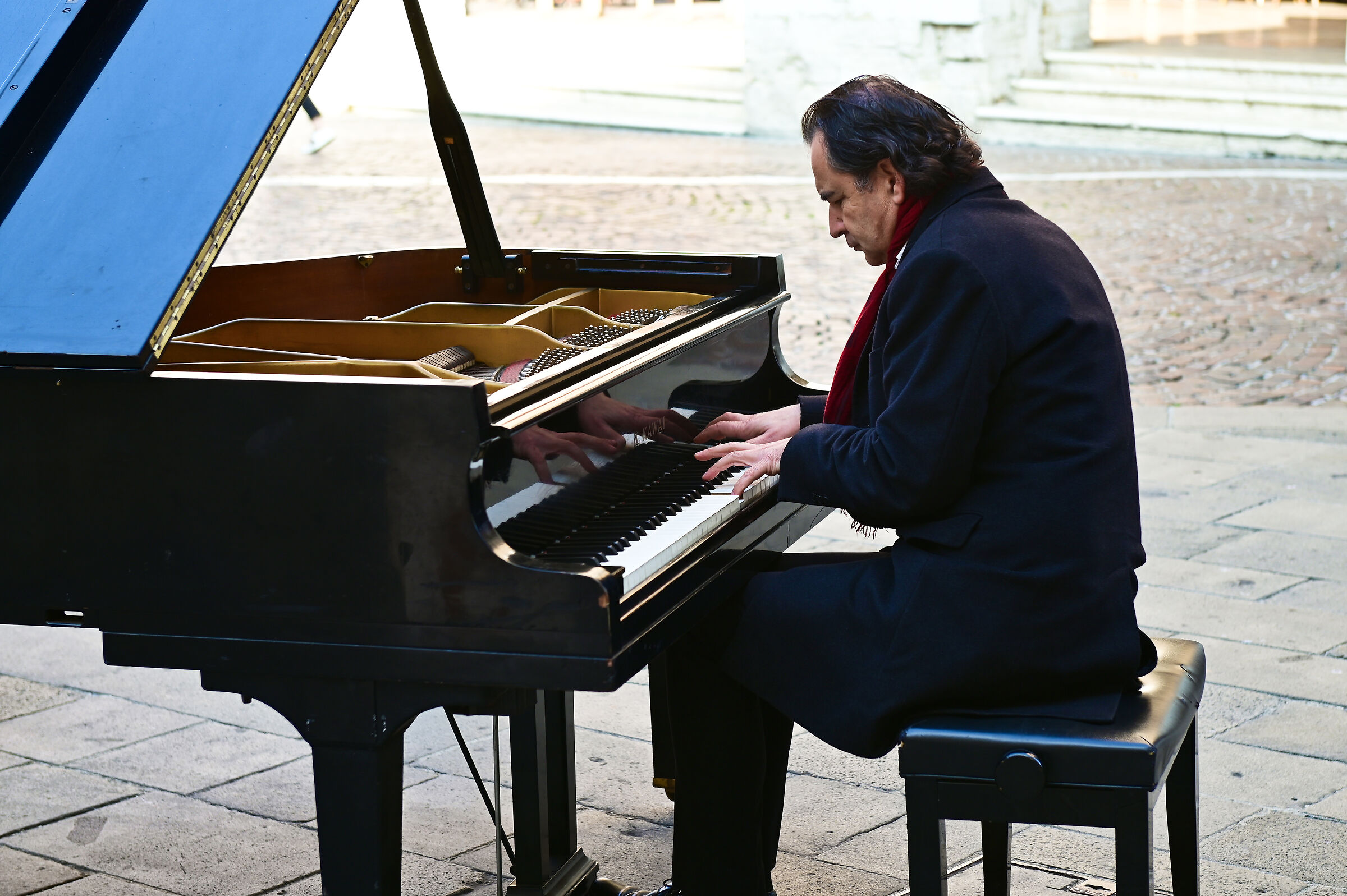 The out-of-place pianist...