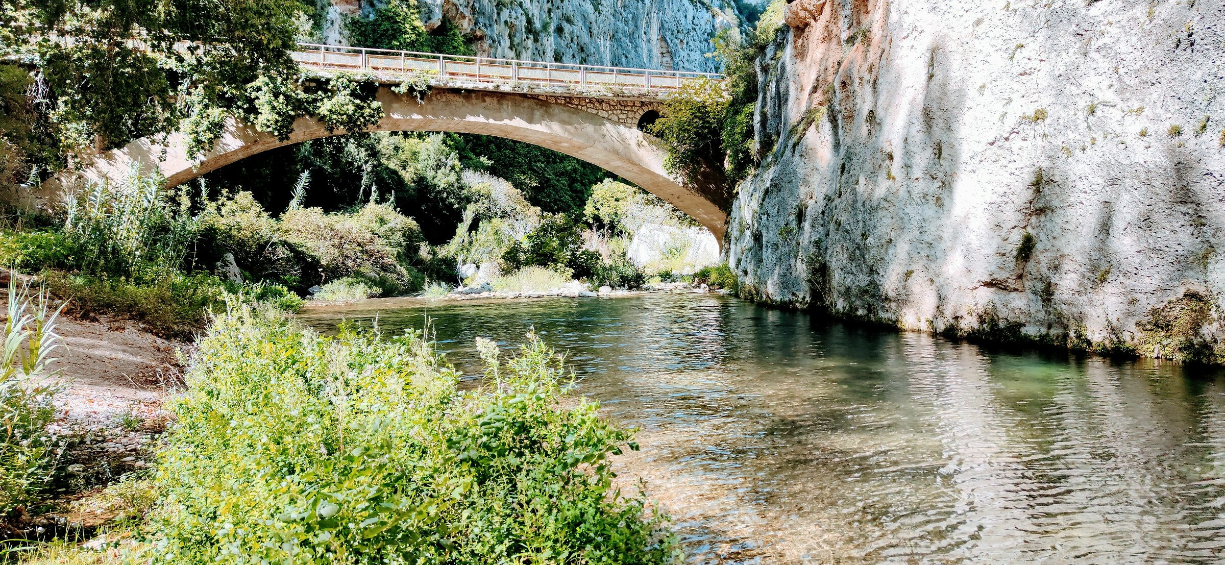 Valley of the River Anapo Pantalica SR