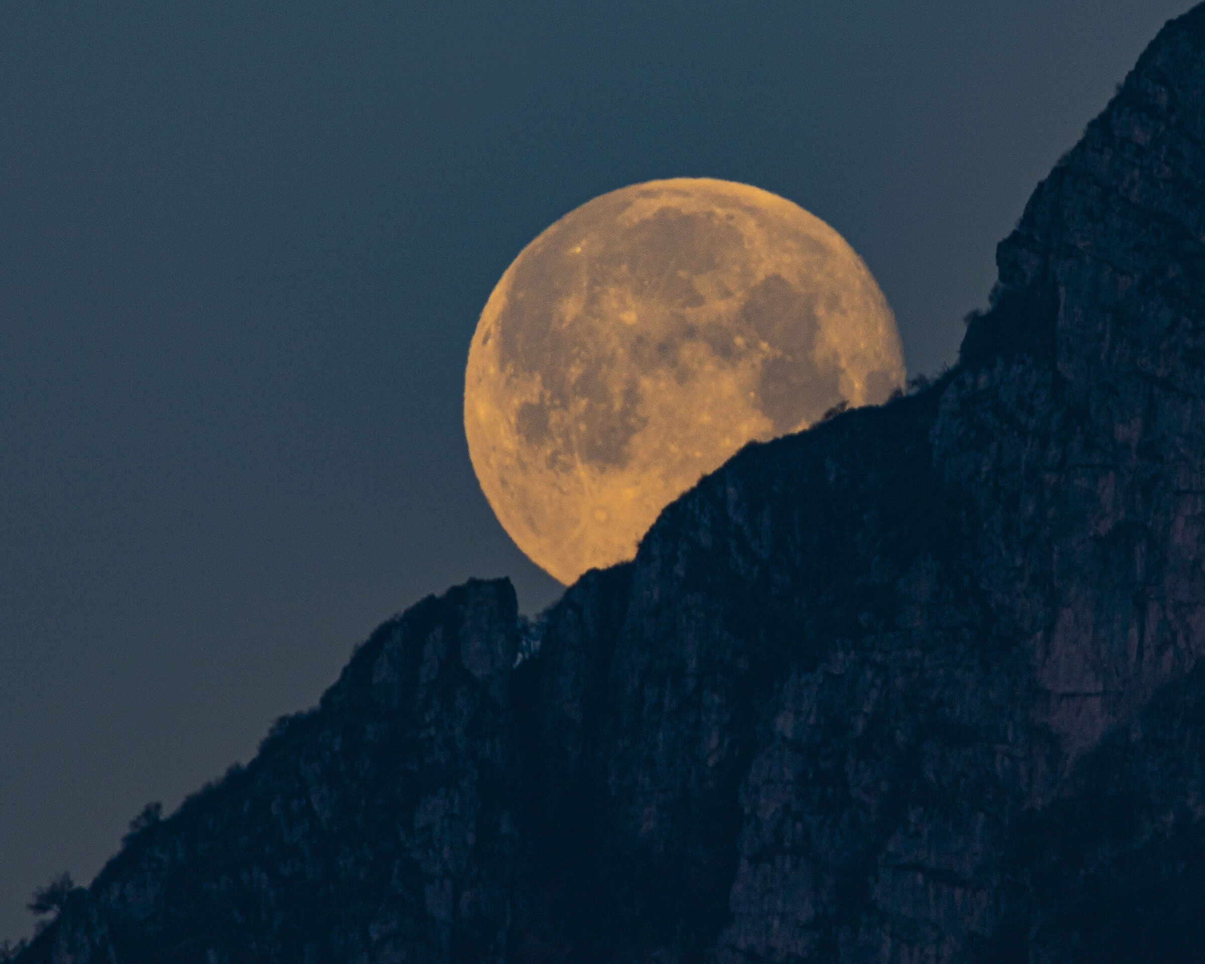 mi nascondo all'orizzonte