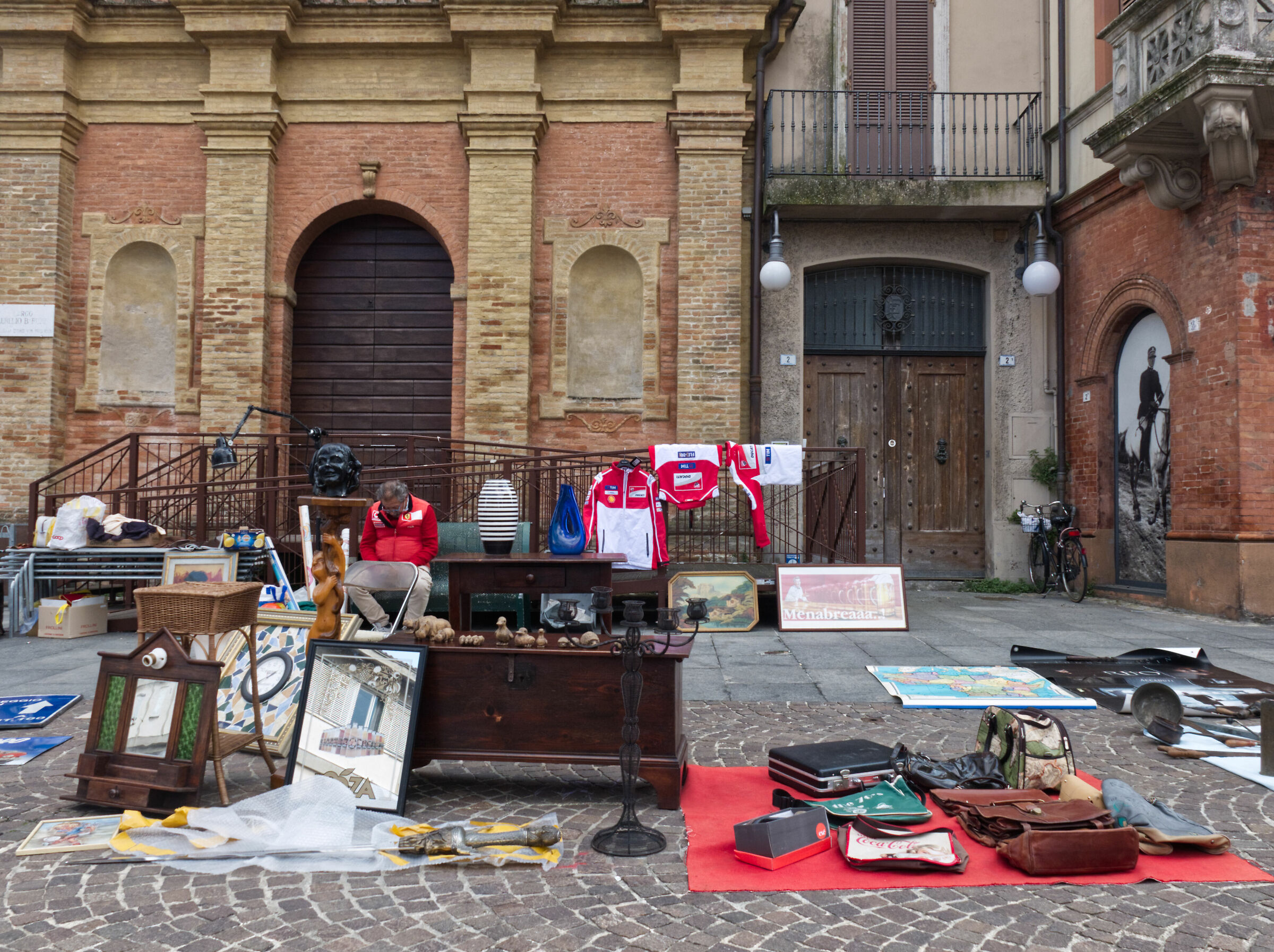 bric a brac