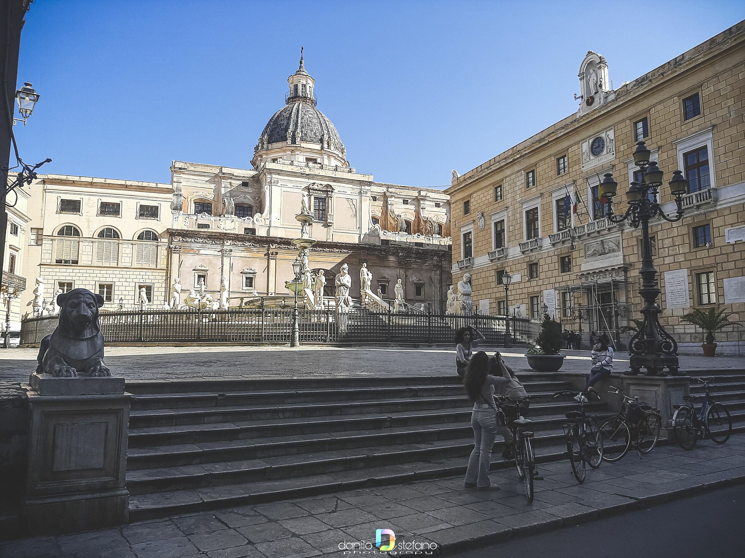 Palermo - piazza Pretoria