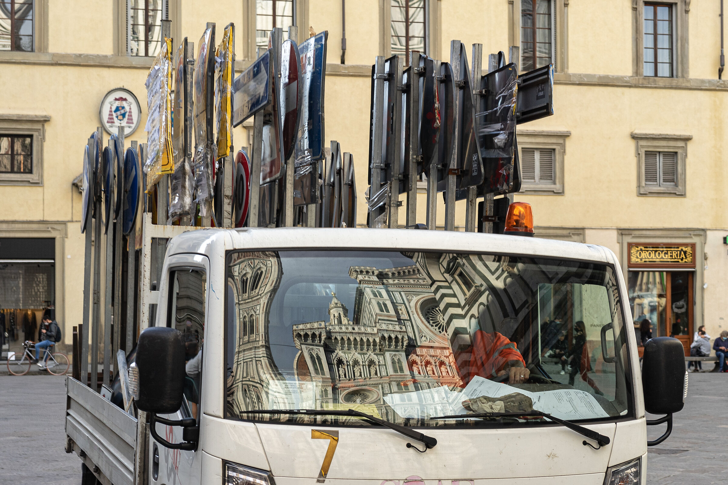 Signals and reflections in Florence
