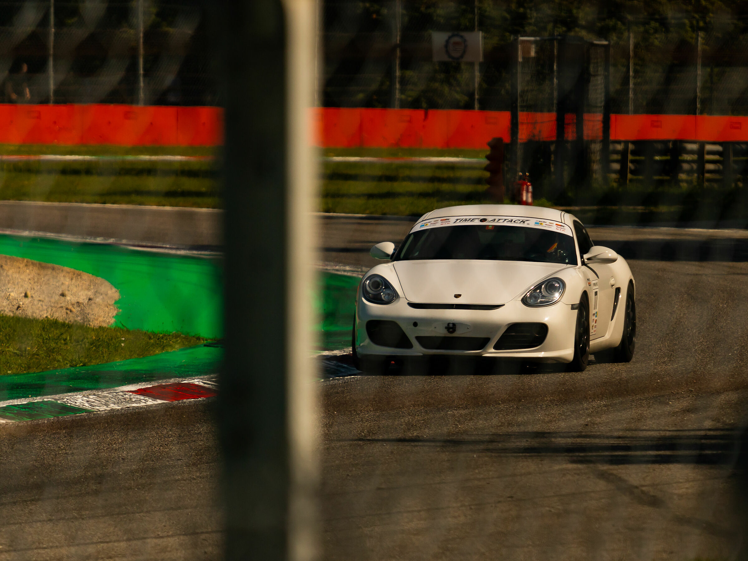 Time Attack! Super Porsche