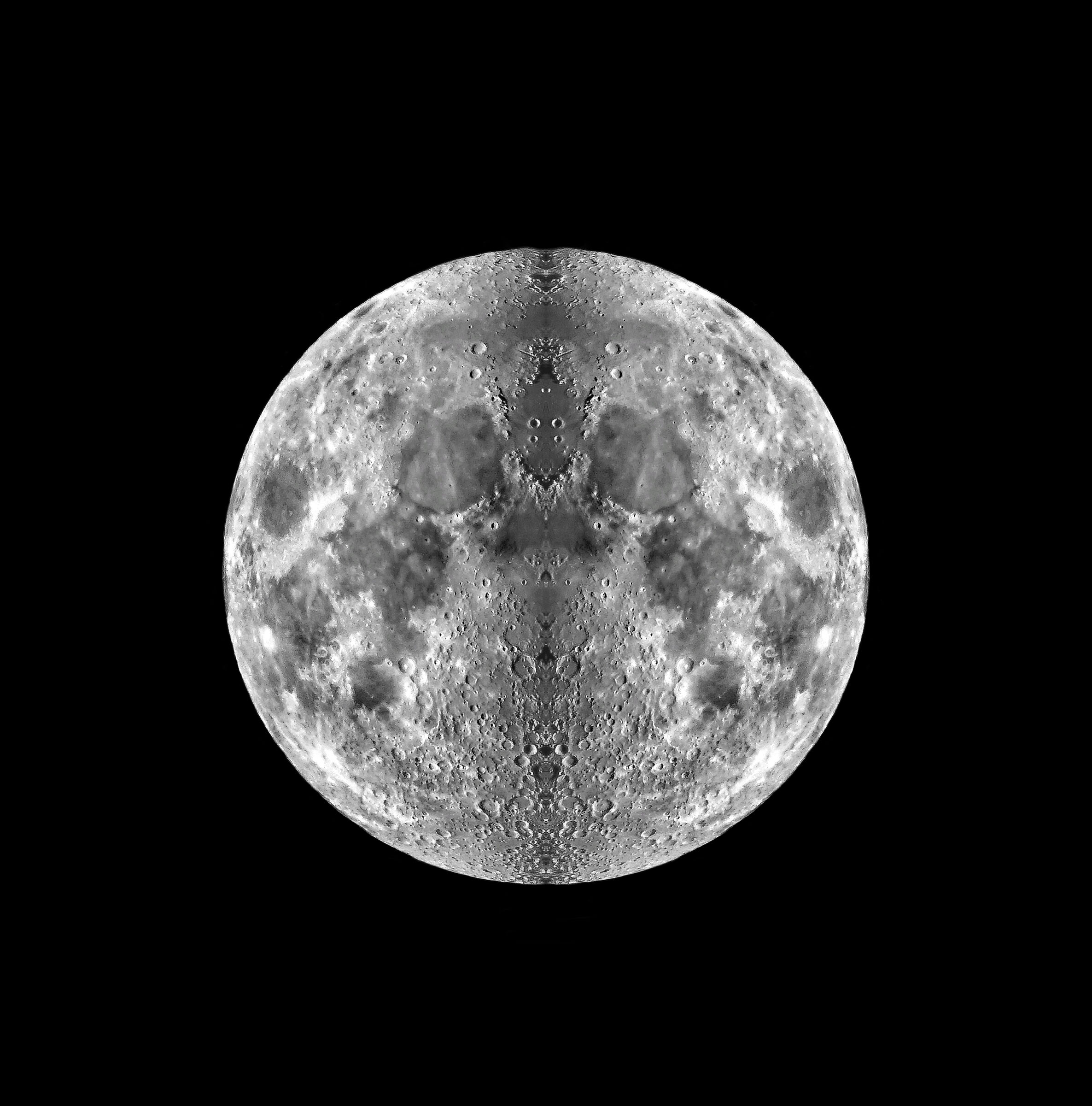 The Moon in the Mirror