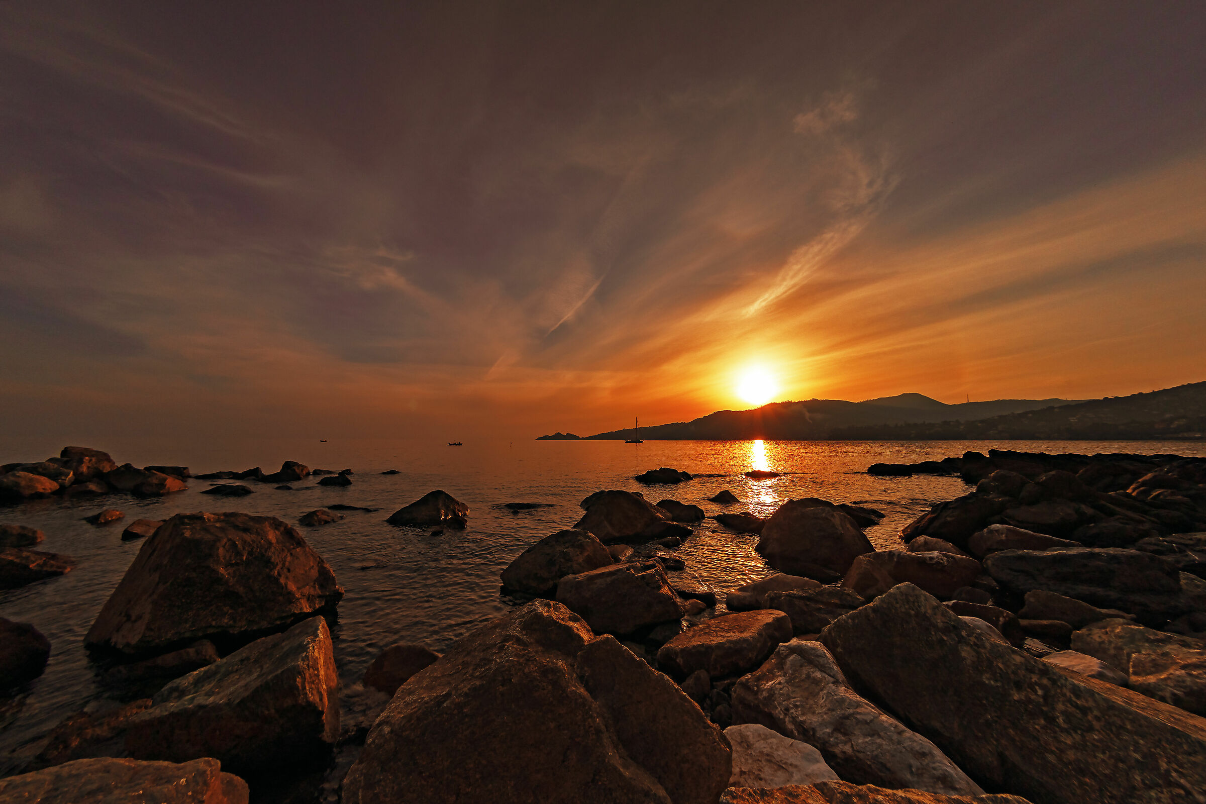 Tramonto in zona arancione