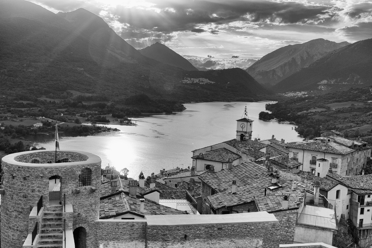 Lago di Barrea (Abruzzo)