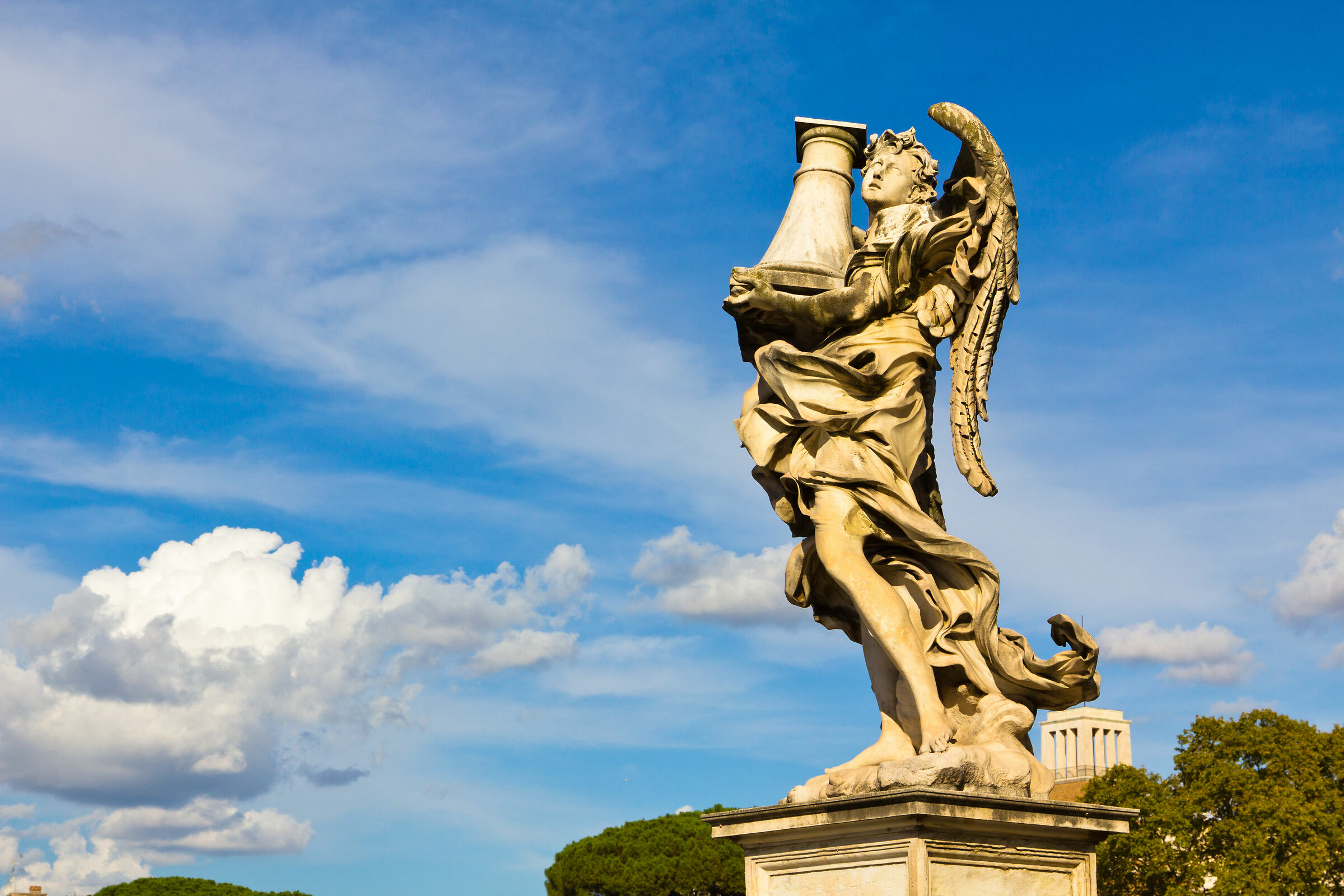 Tronus meus in columna