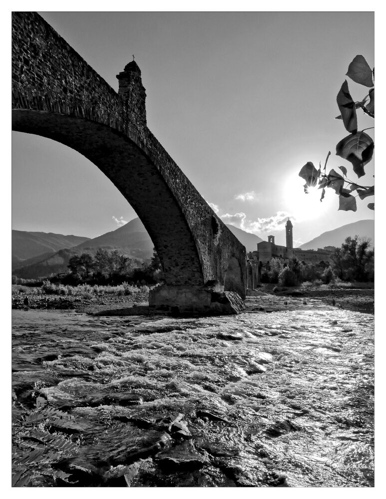Ponte gobbo di Bobbio (pc)