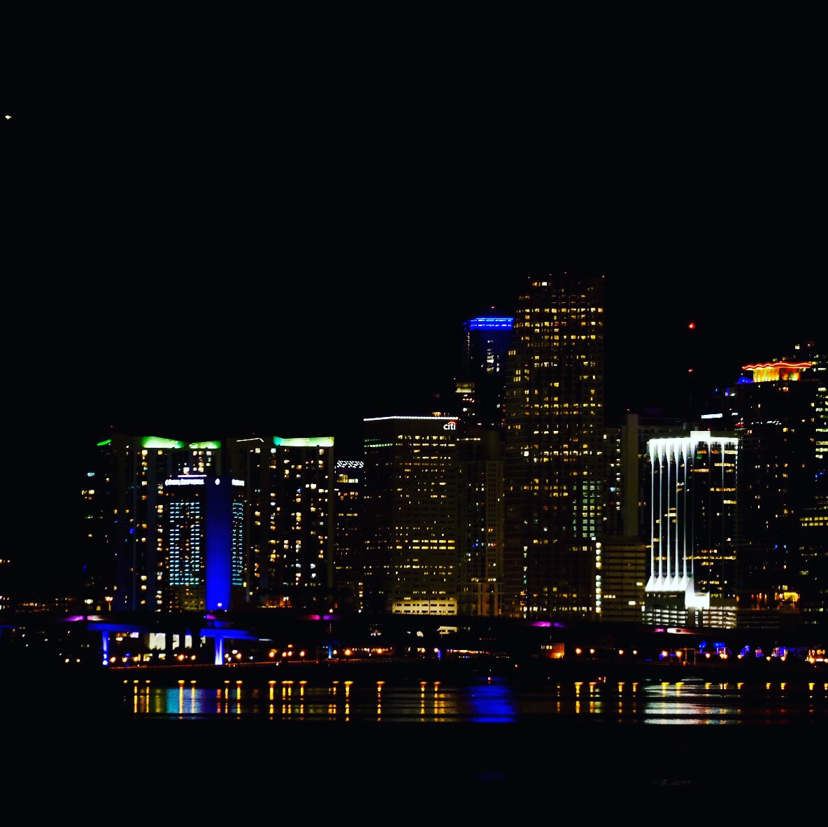 MIAMI BY NIGHT