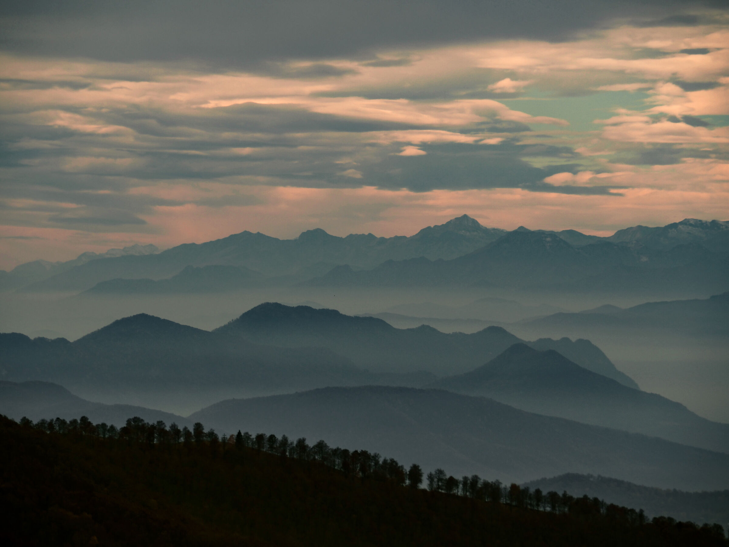 Distant look, between alps and prealps