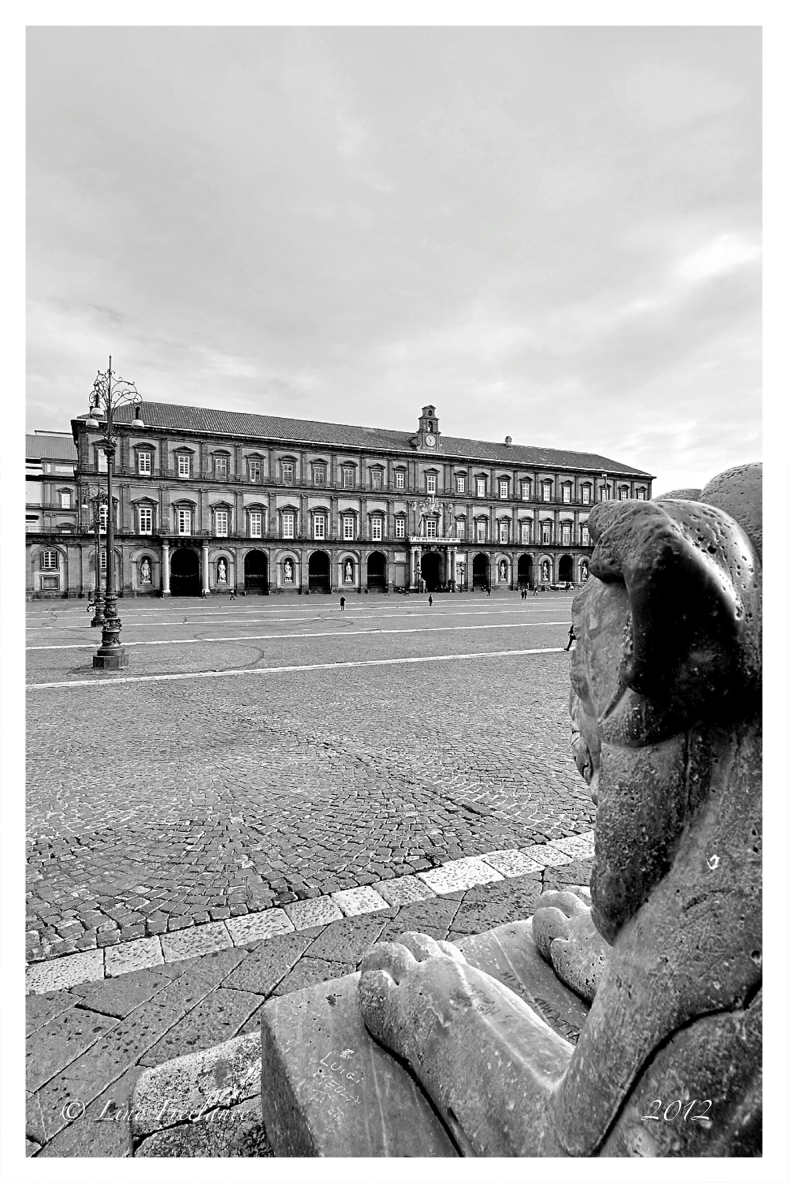 Piazza del Plebiscito - Palazzo Reale -