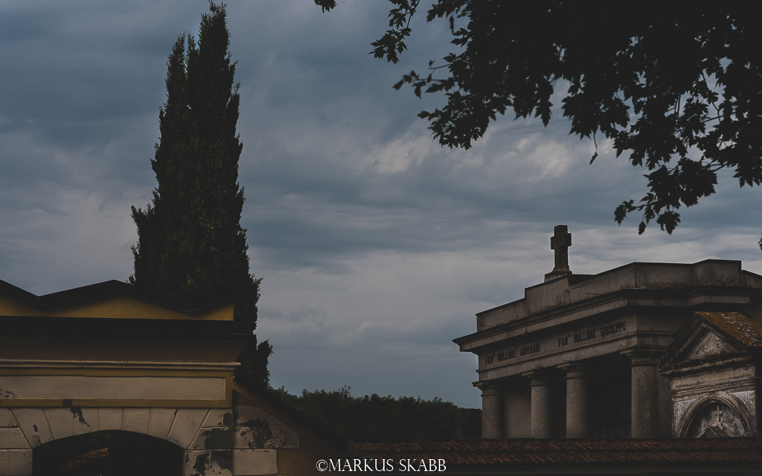 L'isola dei morti là da qualche parte nel vercell...