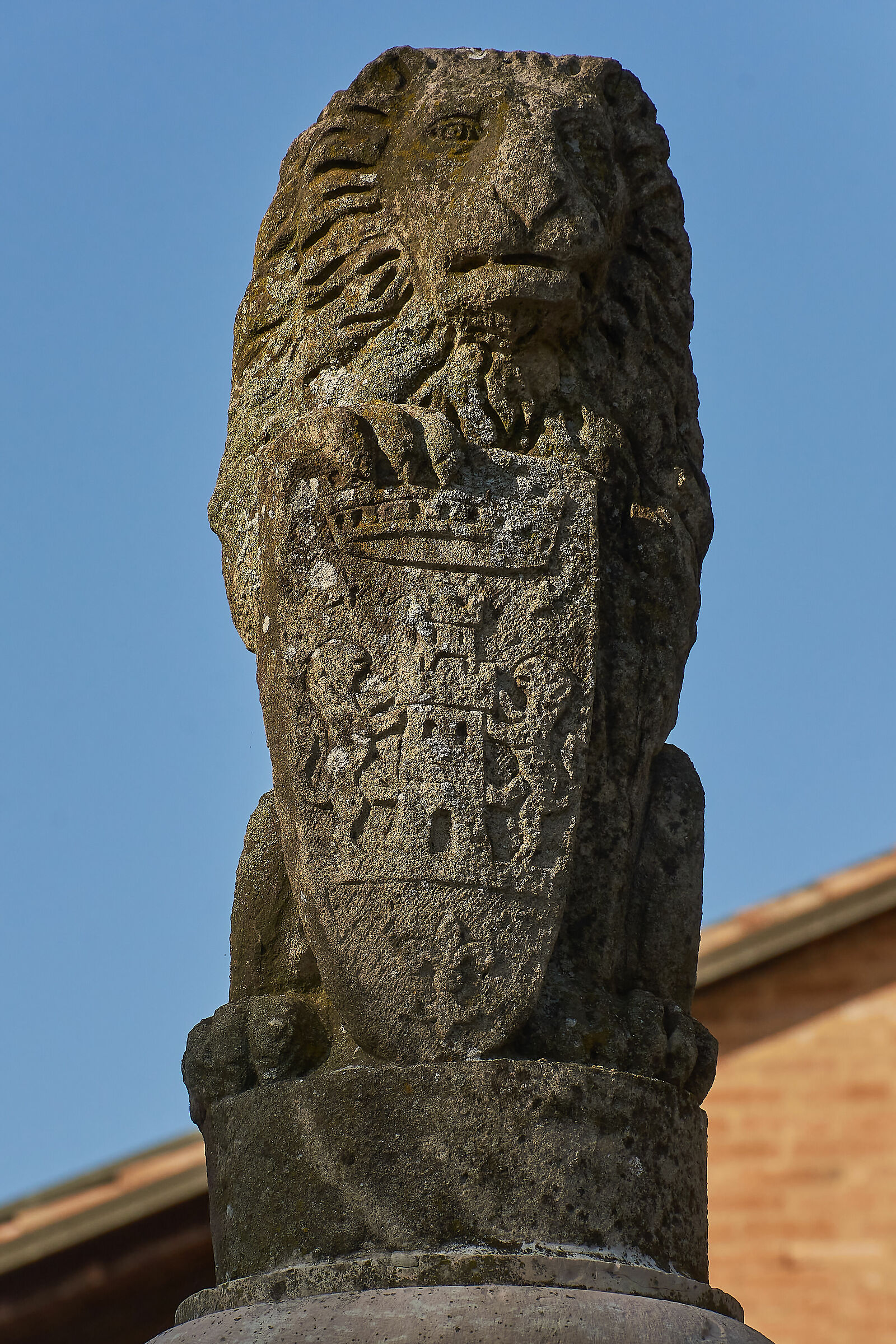 Fontana esagonale di Manfredo Manfredi.