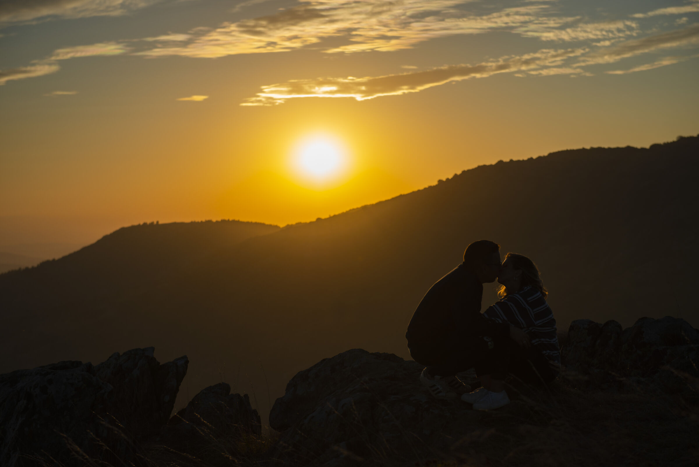 kiss at the golden hour