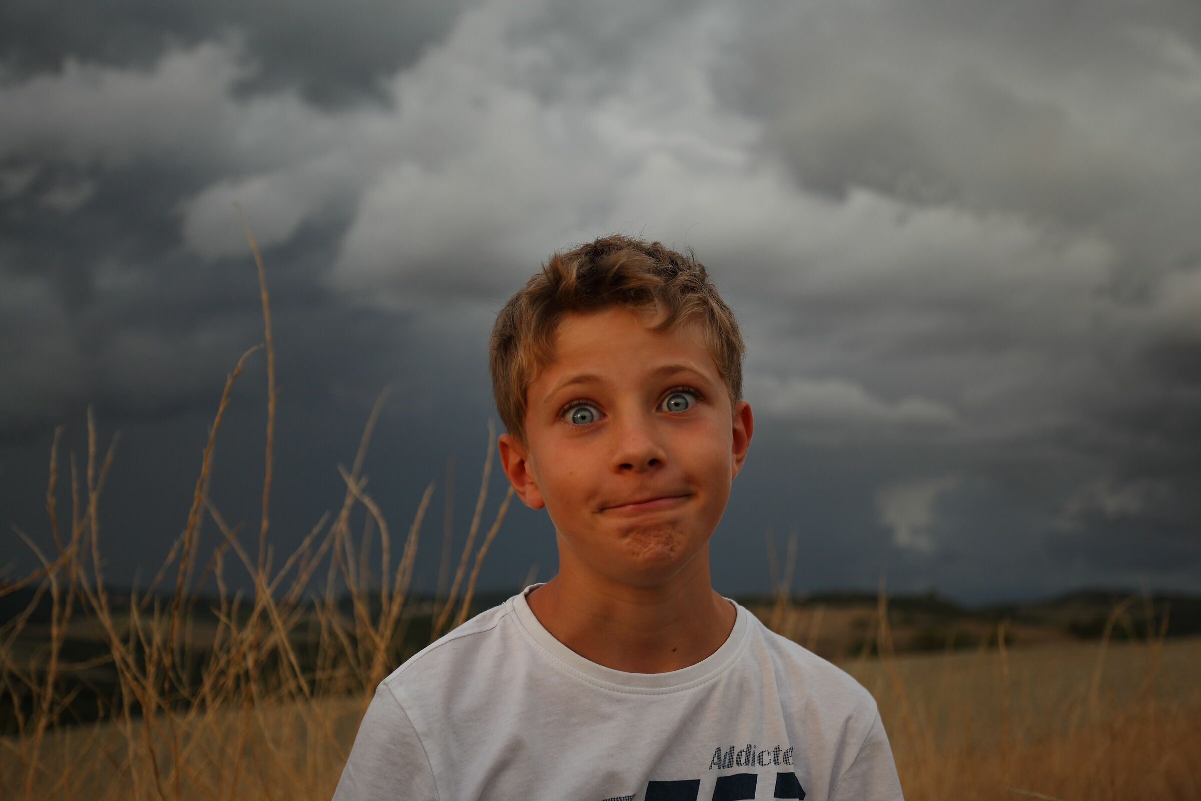 ..l'azzurro è rimasto intrappolato nei tuoi occhi...