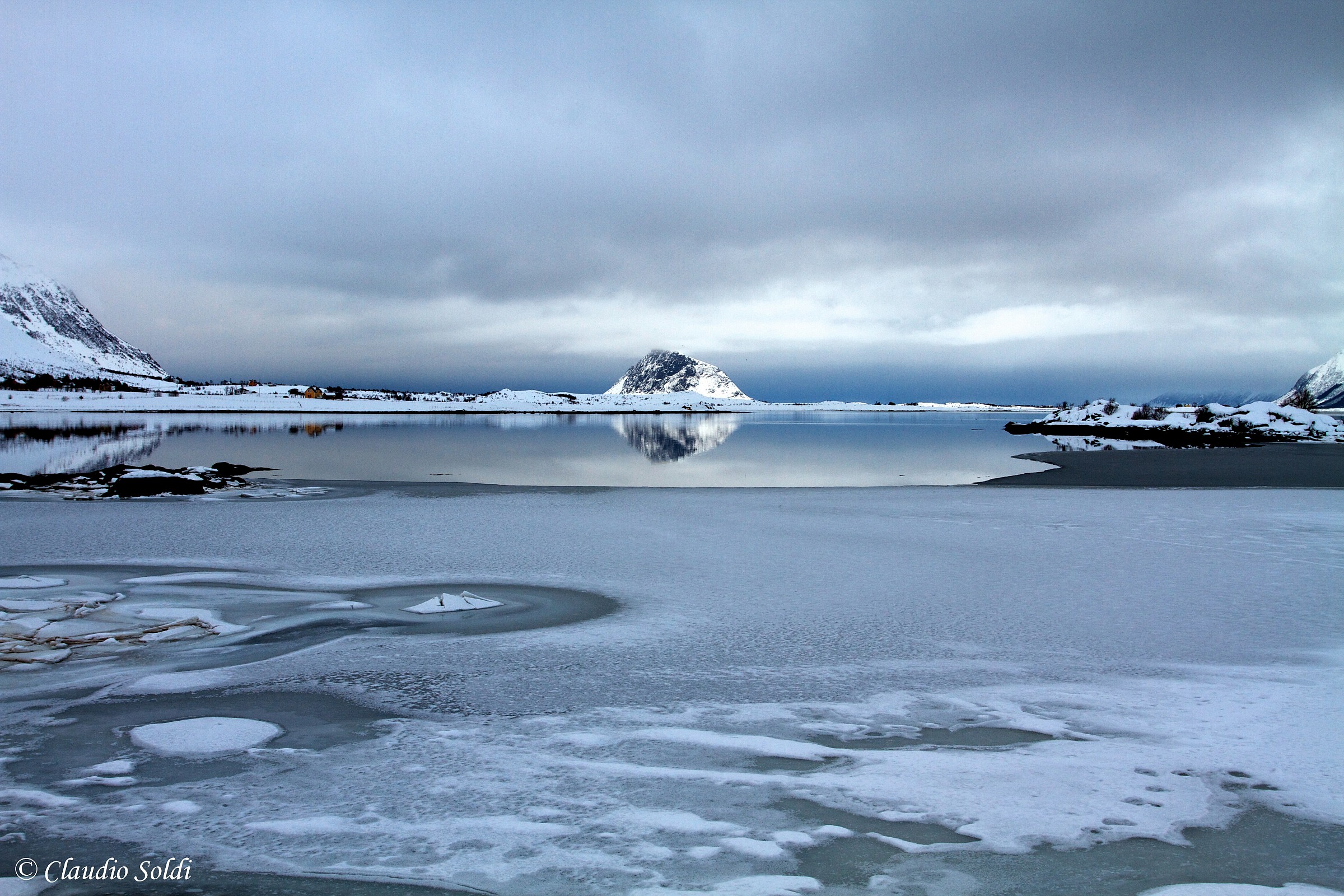 Frozen lake - Lofoten