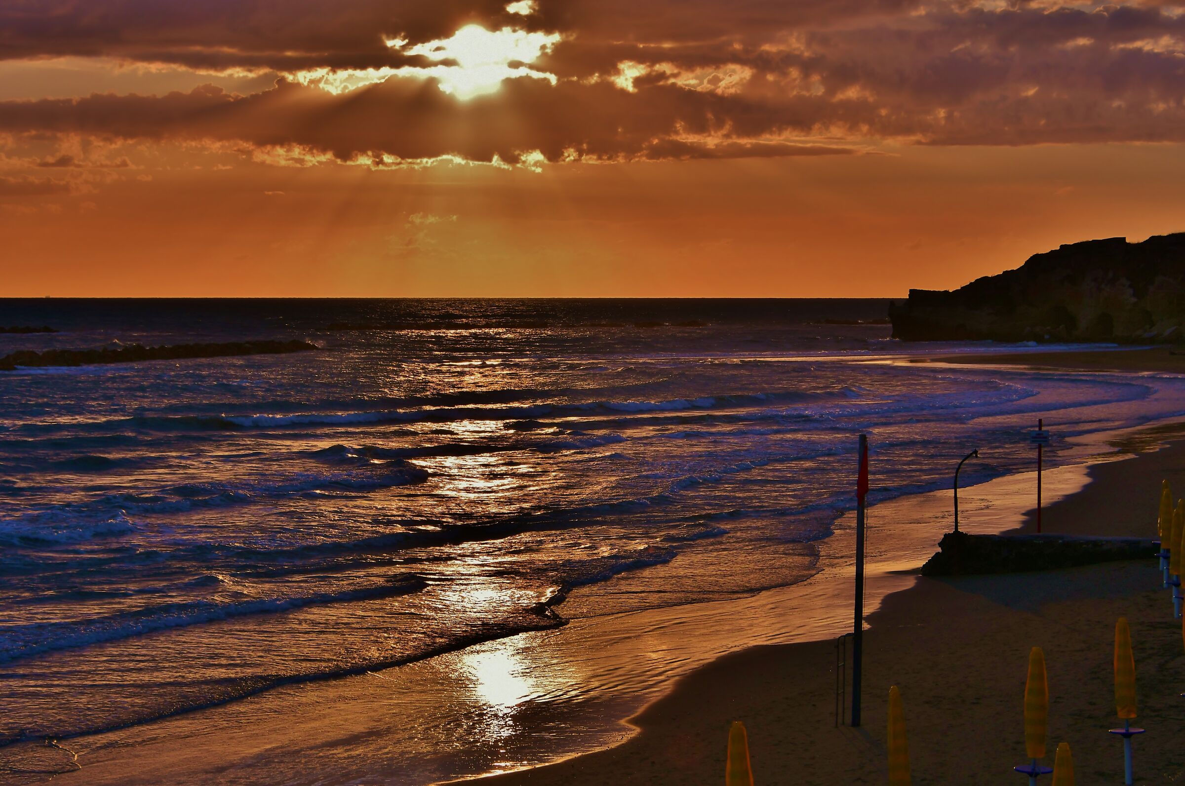 A subtle glimmer of light