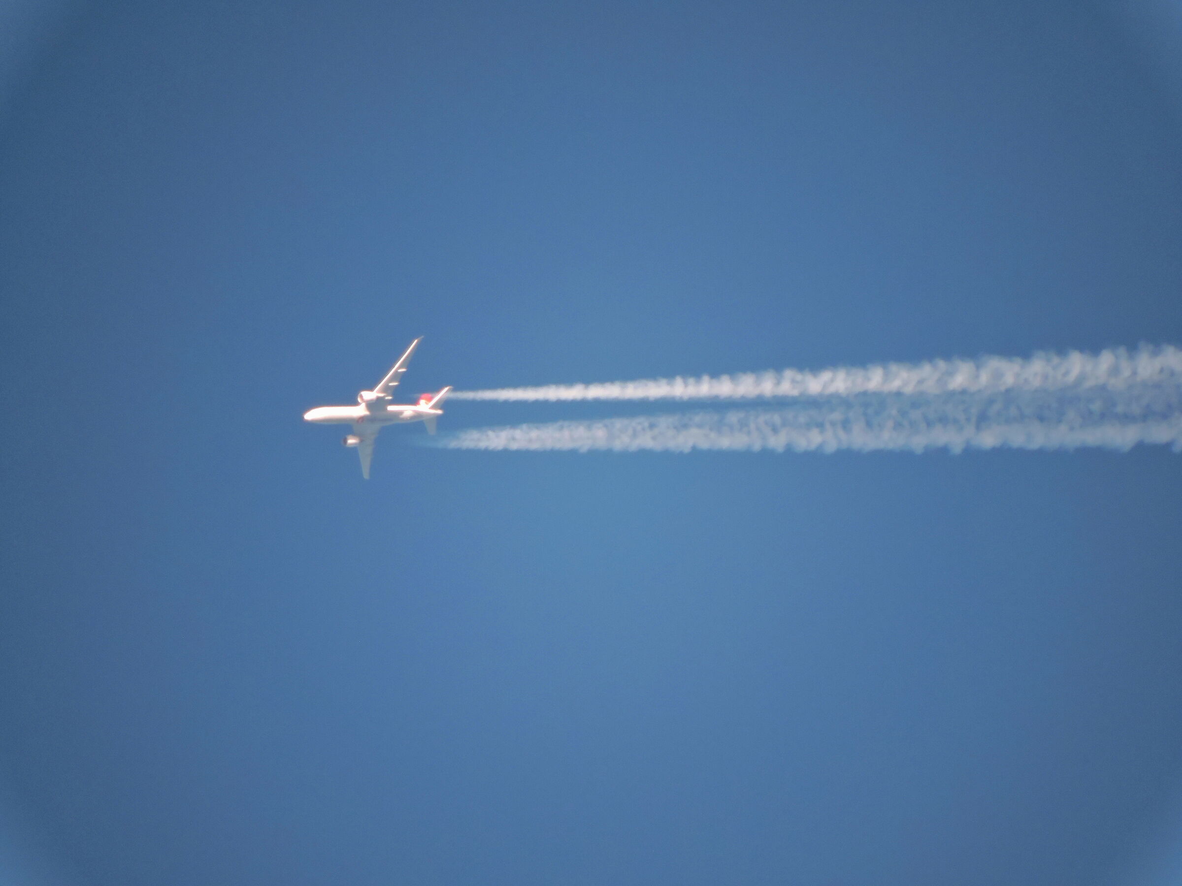 Fast.... 1440mm. 11500 meters