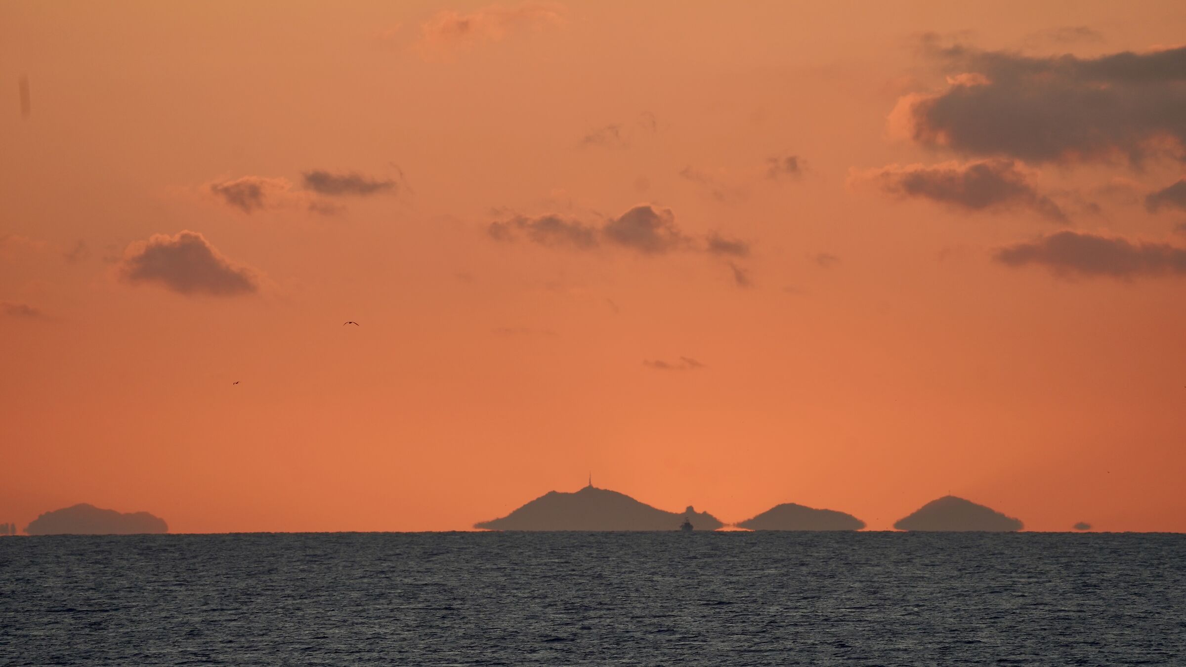 tramonto sul massiccio dell'Esterel /tele 200/600
